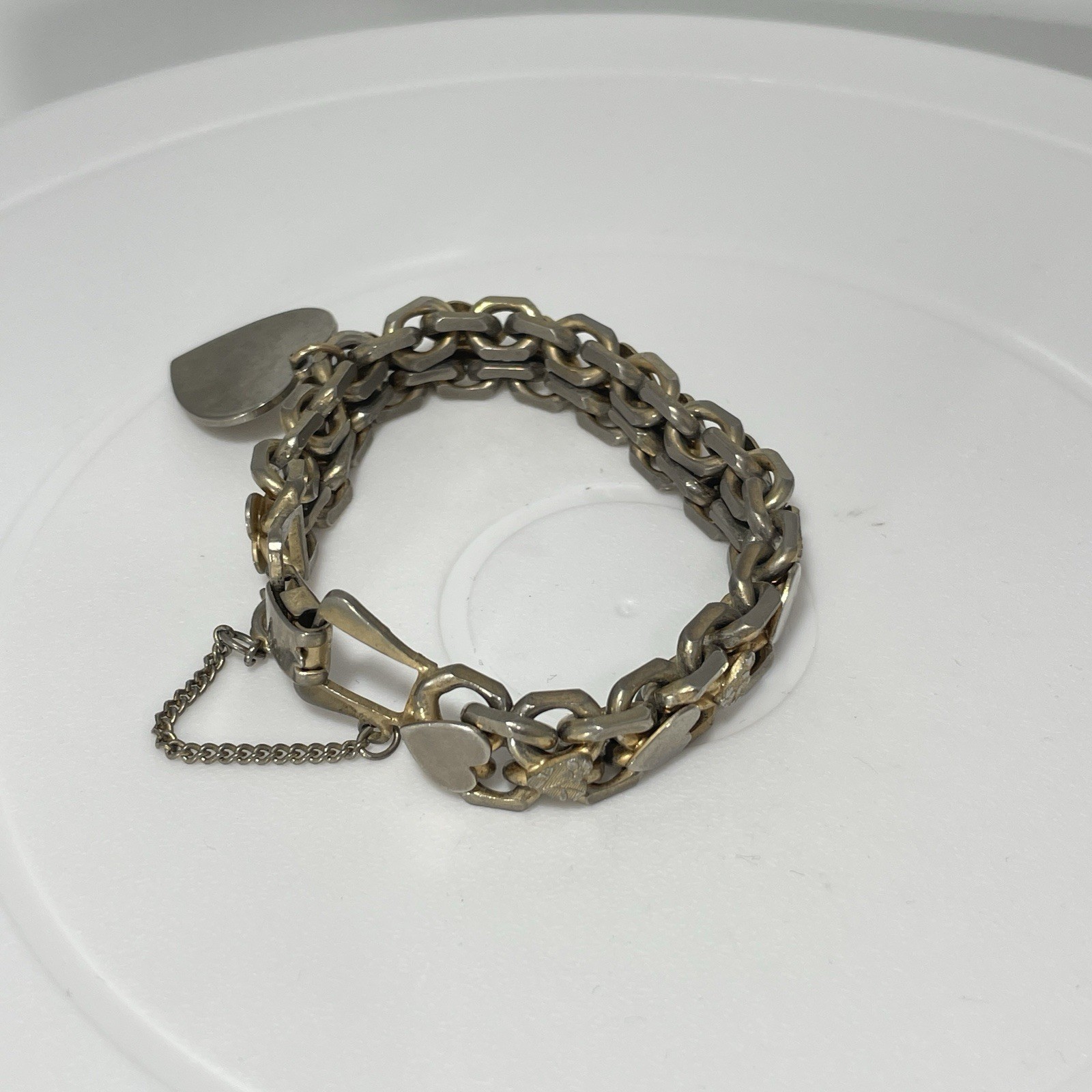 Vintage Sweetheart Heart Link Bracelet Safety Chain Unmarked Estate Magnetic