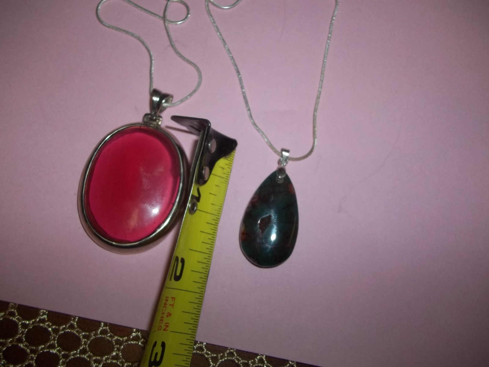2 PINK AND GREEN AGATE STONE NECKLESS WITH SILVER .925 CHAINS-NECKLESS