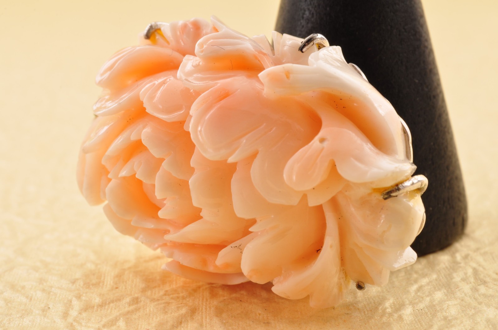925 silver Vintage angel skin coral OBIDOME, “Peony” Certificate (total 95.5ct).