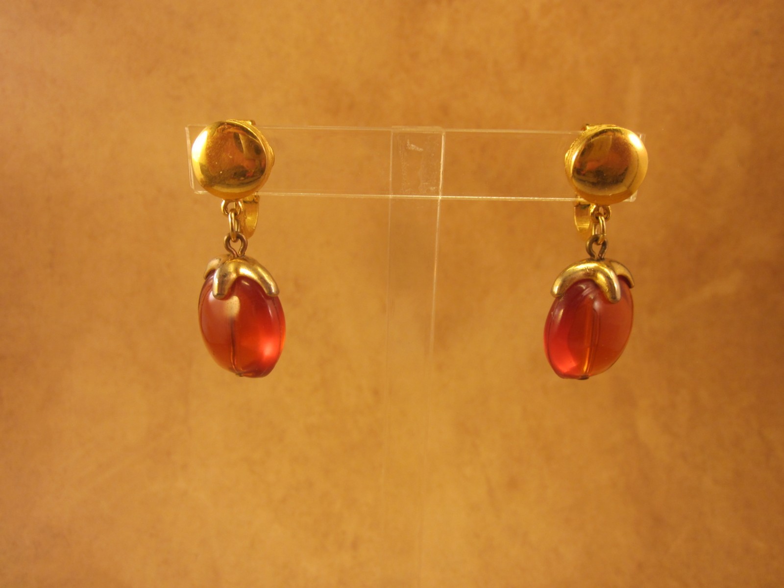 Crown Trifari Honey Amber Lucite “Waterfall Series” Gold Tone Clip-On Earrings
