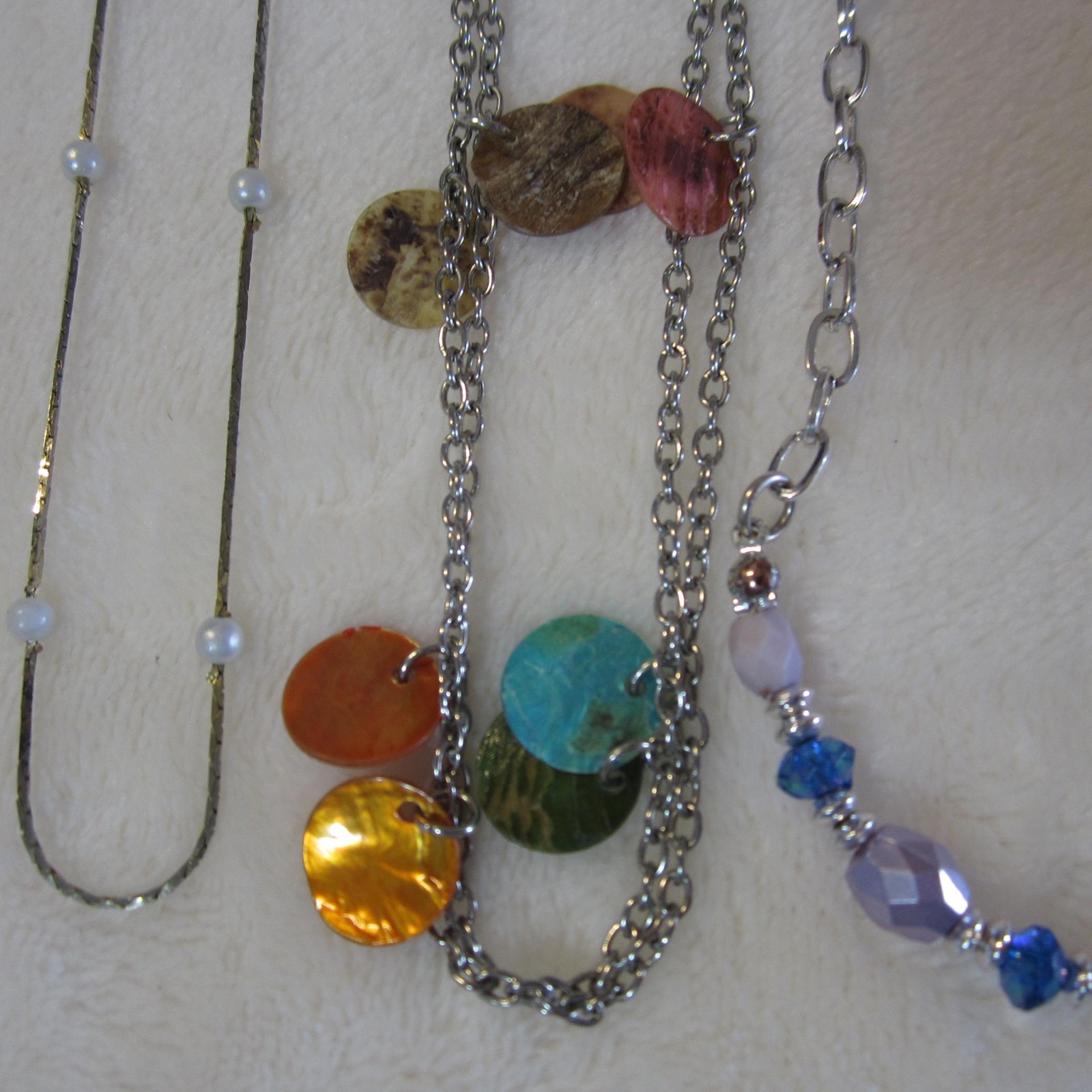 Lot of 8 Delicate Necklaces Silver/Gold Tone Crystals Shells and Beads