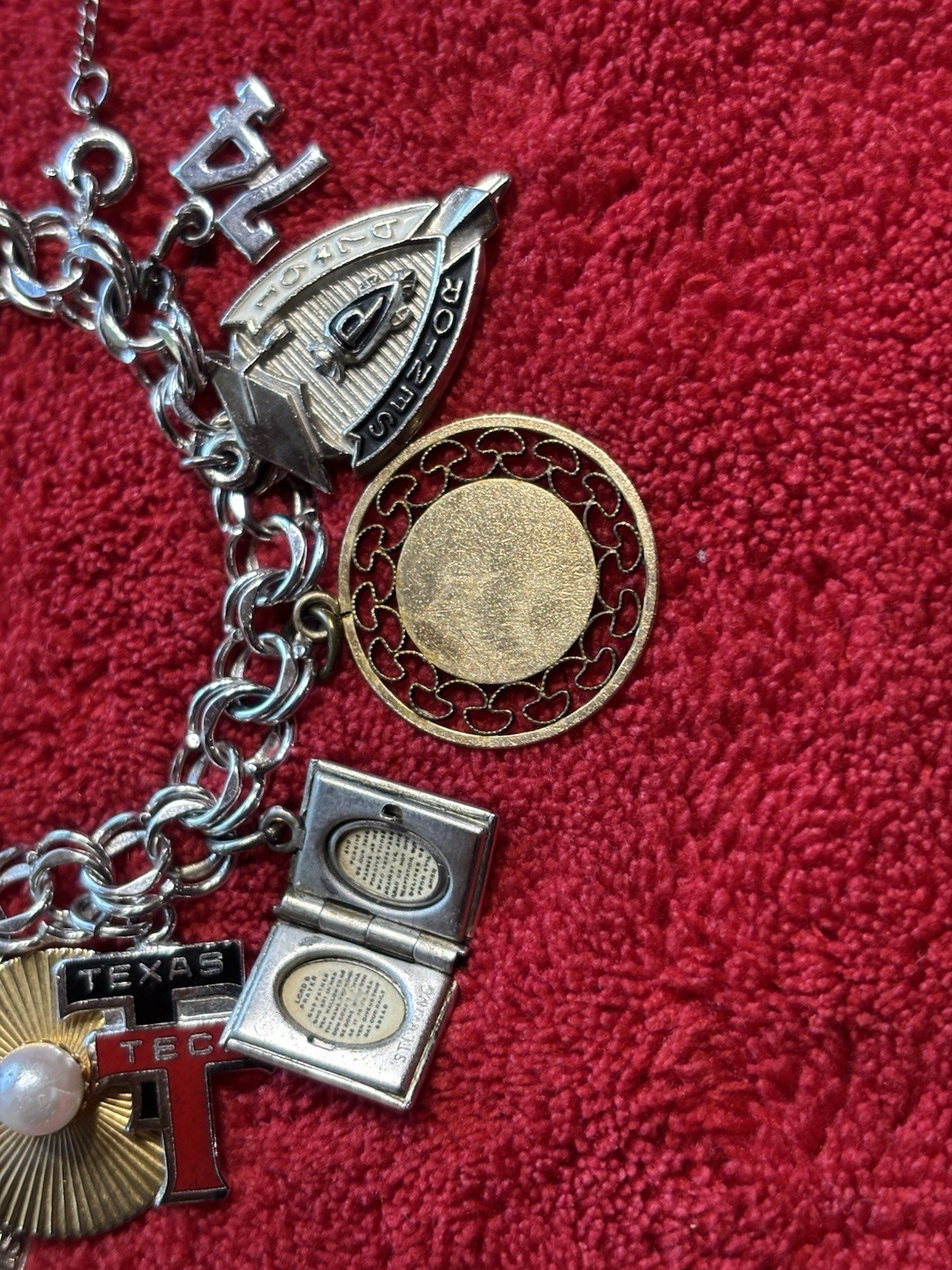 Vintage.925 Sterling Silver Double Rolo Link Charm Bracelet 14 Charms 48.8 Grams
