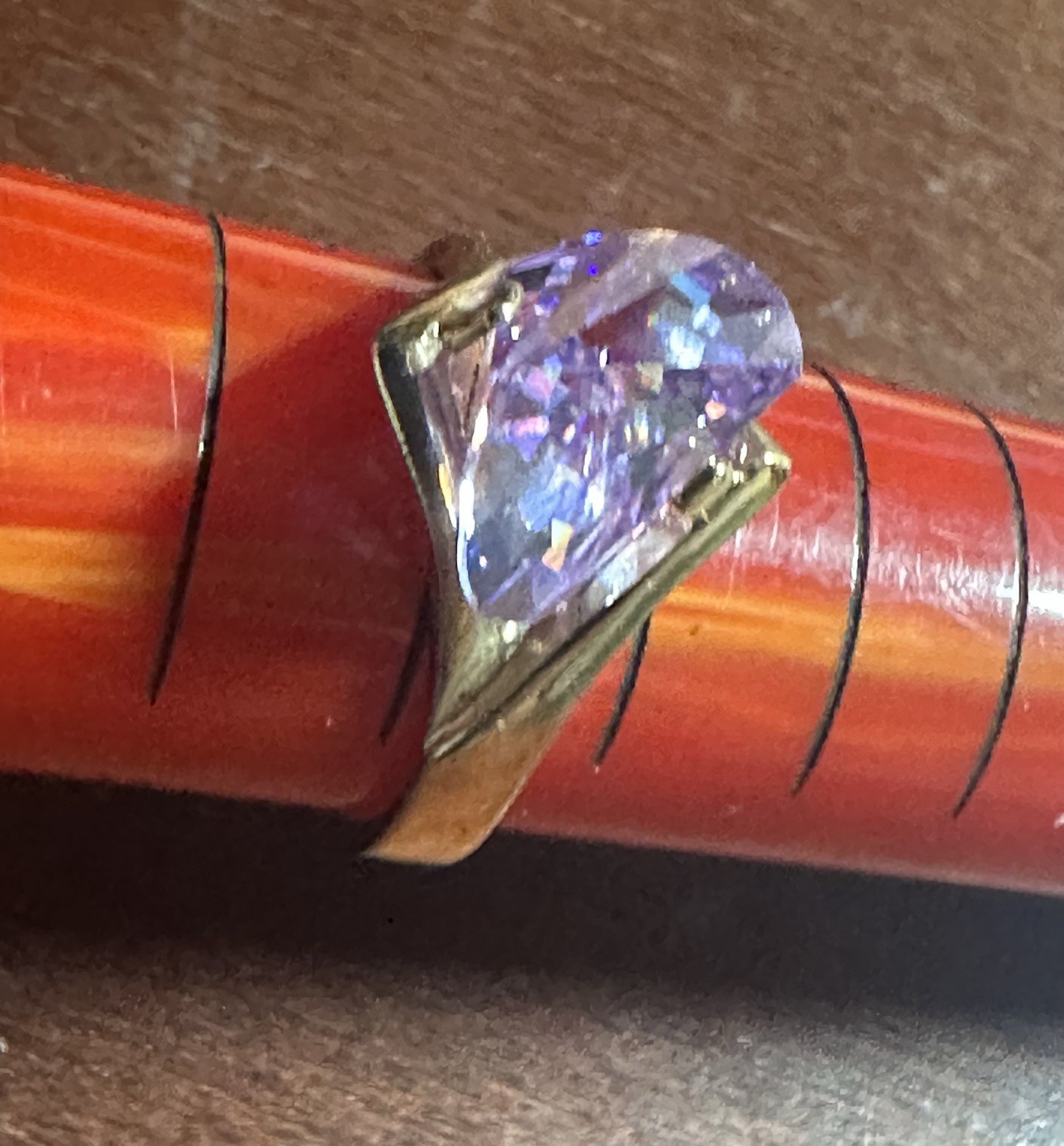 Vintage STERLING SILVER Gold Pl. Laser-cut Purple CZ Ladies Cocktail Ring Sz 8.5