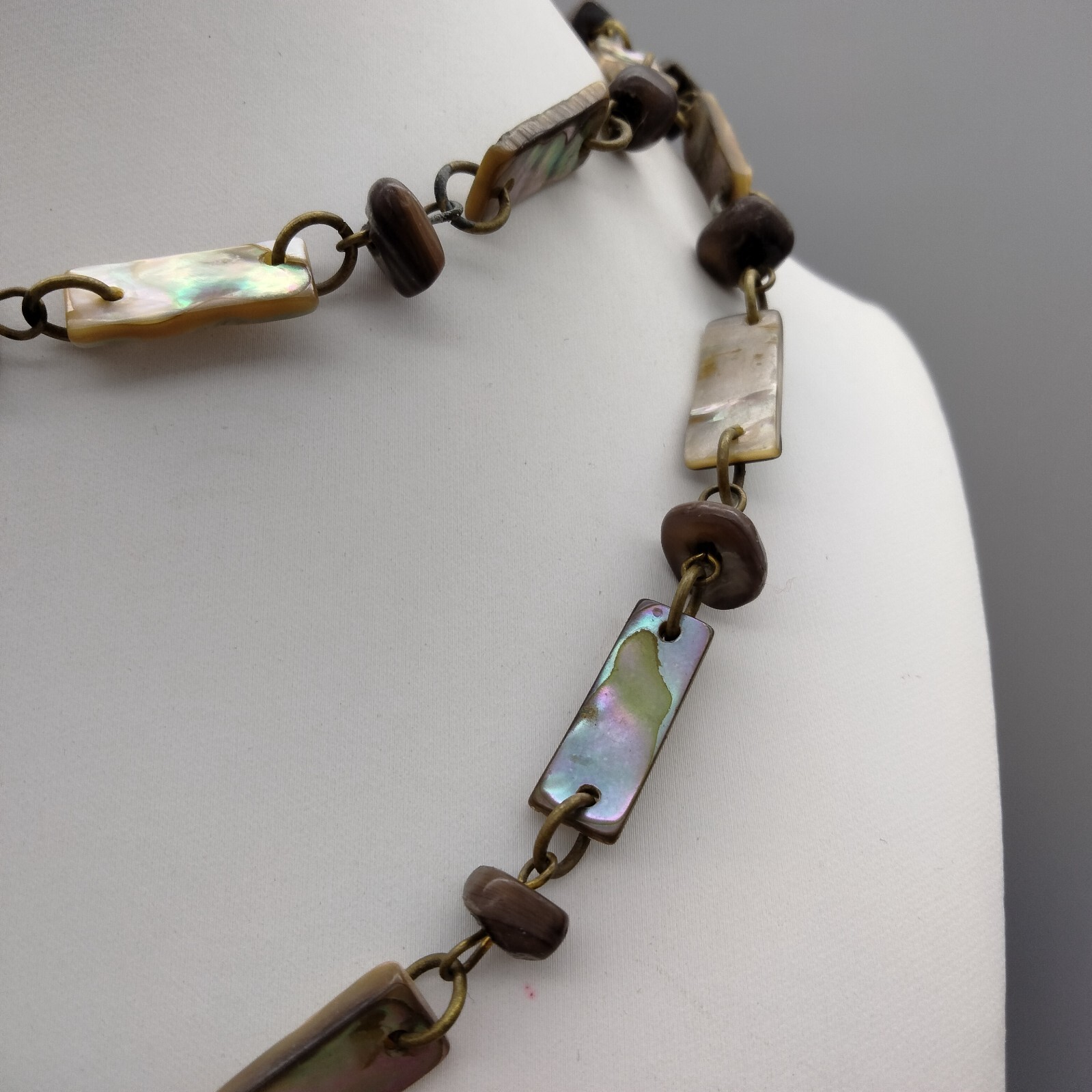 Art Deco Paua Shell Polished Bead Necklace 30″ MermaidCore Antique c 1920’s