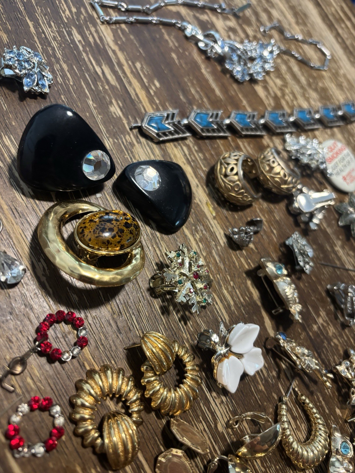 Vintage Costume Jewelry Broken Earrings Necklace Brooch MCM Large Lot