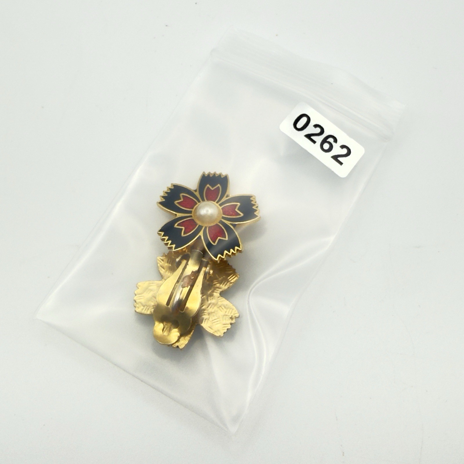 Cloisonne Black Red Enamel Flower Clip On Earrings Faux Pearl Gold Tone Vintage
