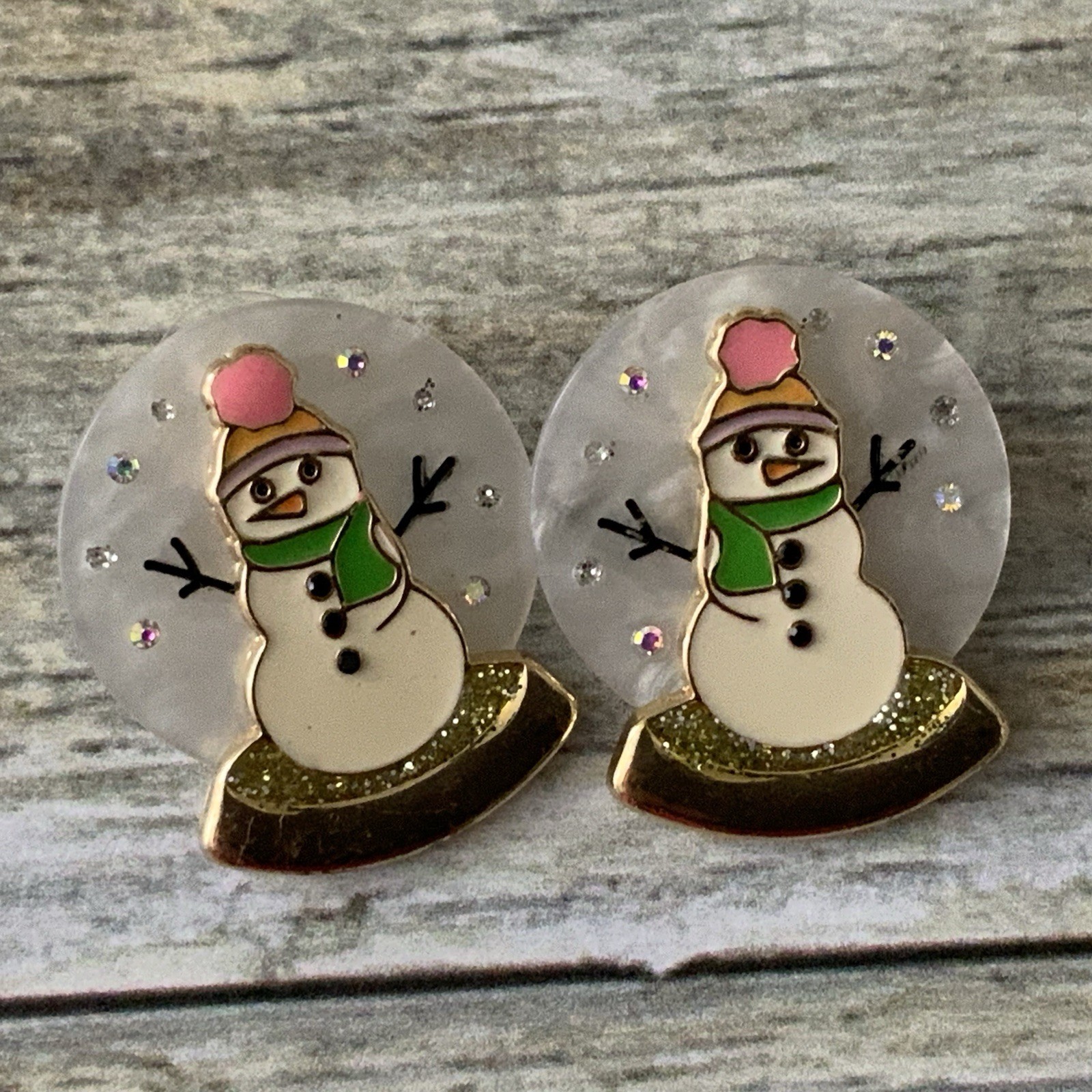Pierced Sugarfix Gold Tone Plastic And Enamel Snow Man Snow Globe Earrings
