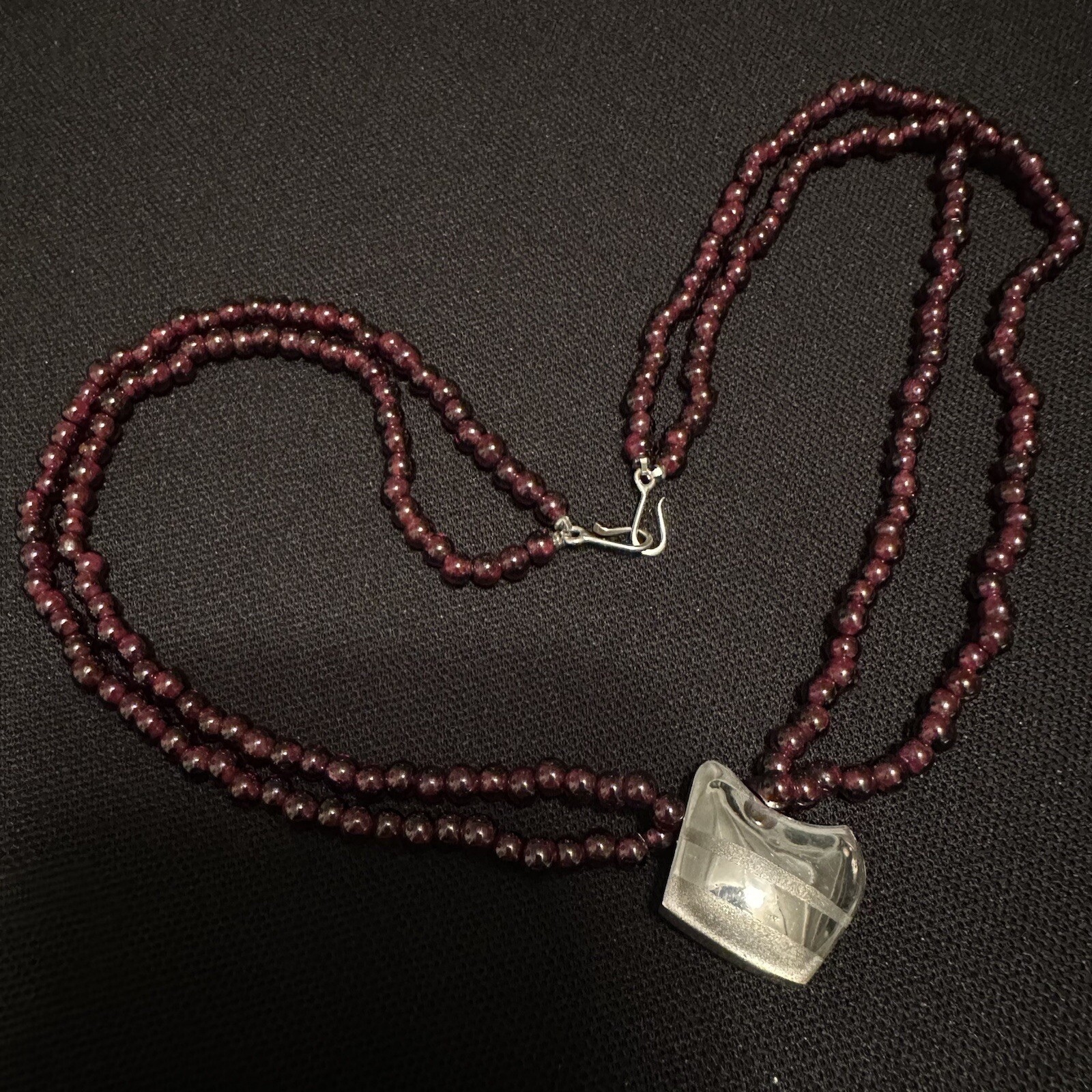 ARTISAN MADE ESTATE STERLING SILVER & GARNET BEAD DESIGN NECKLACE 19 3/4” LONG