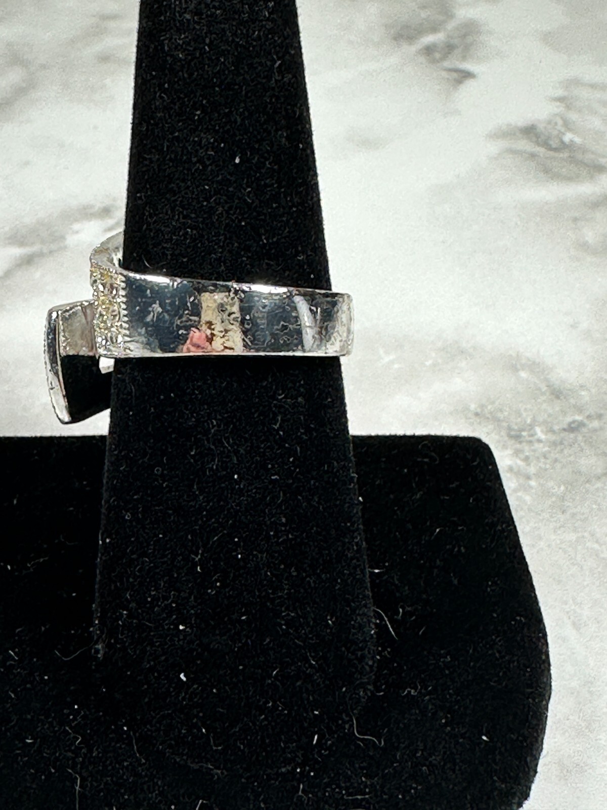 Silver Tone Black & White Belt Buckle Ring with CZs – Size 8