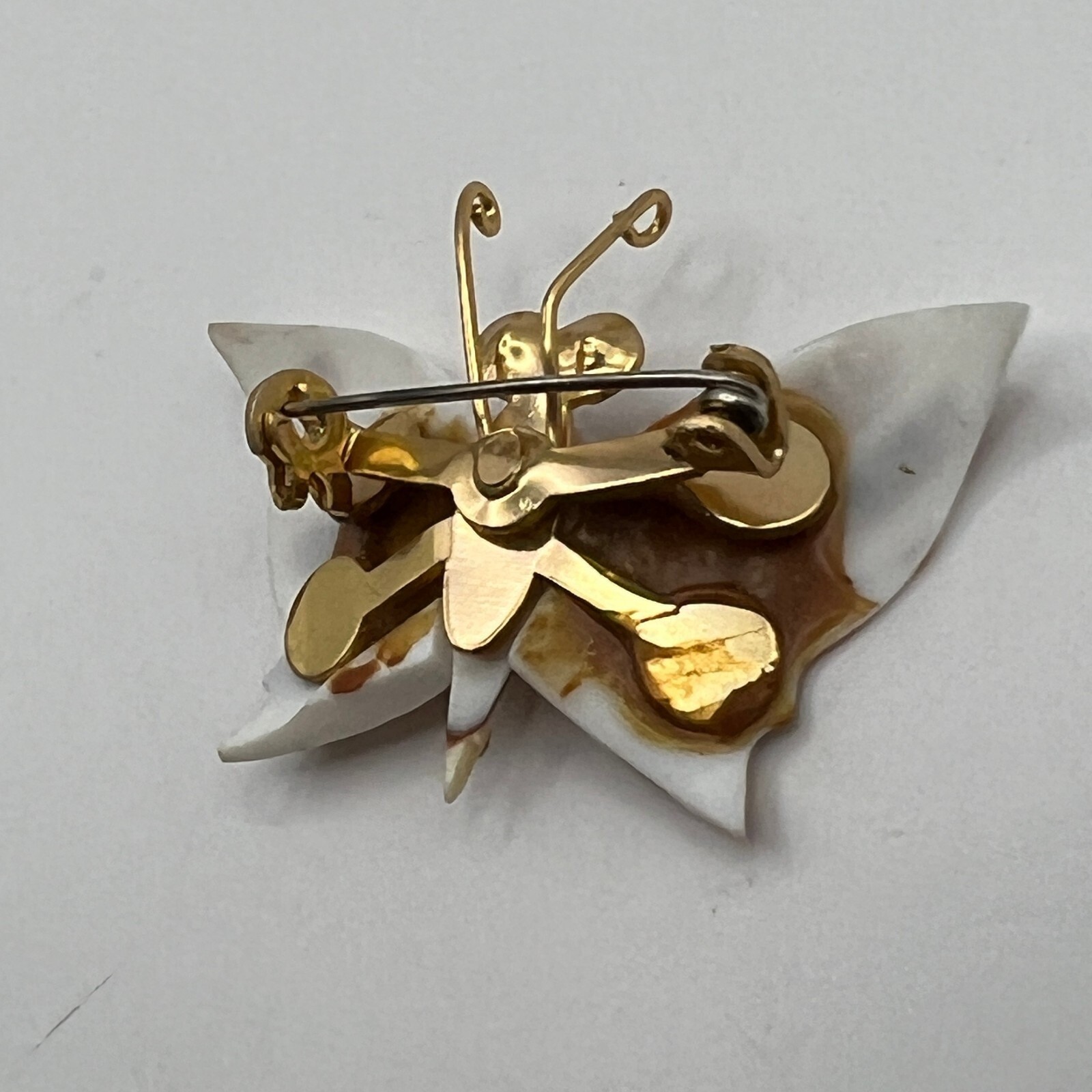 Vintage Shell Butterfly Brooch White Brown Gold Tone Seashell Pin