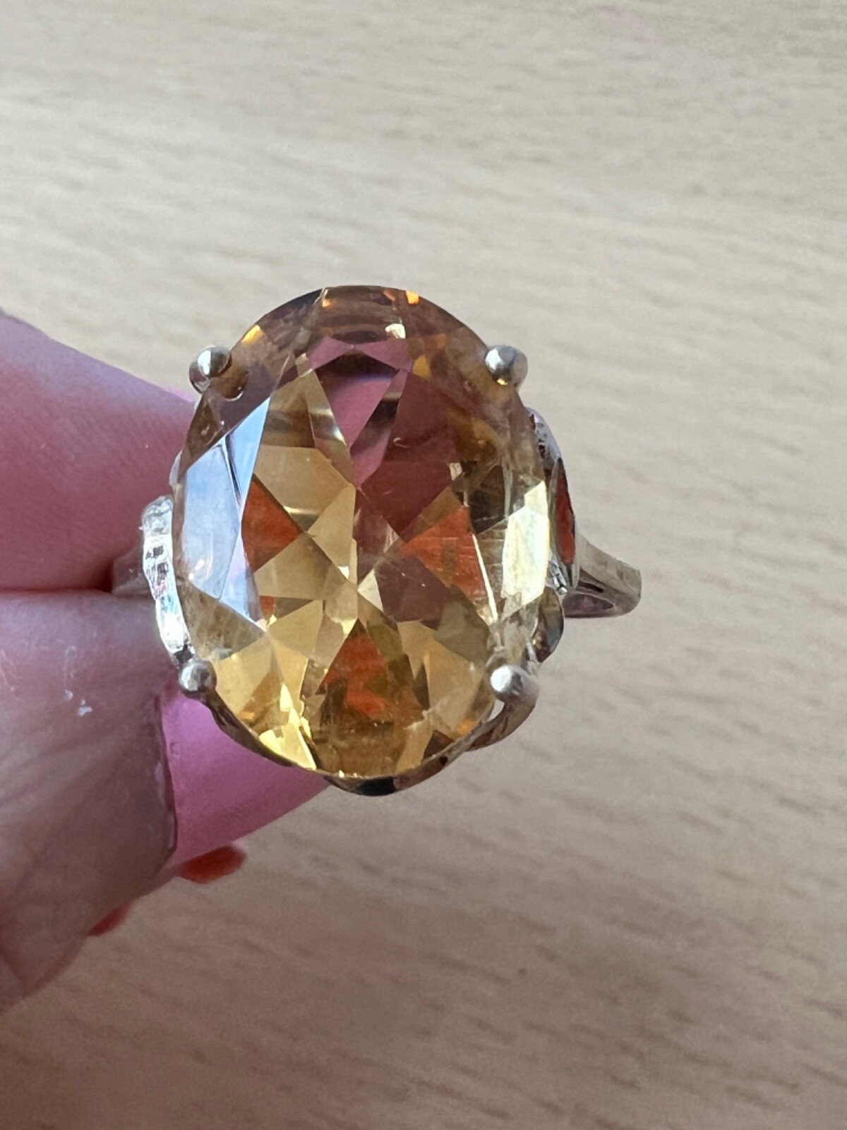 VINTAGE LARGE OVAL HONEY GOLDEN CITRINE STATEMENT RING GILDED 925 STERLING SLVER