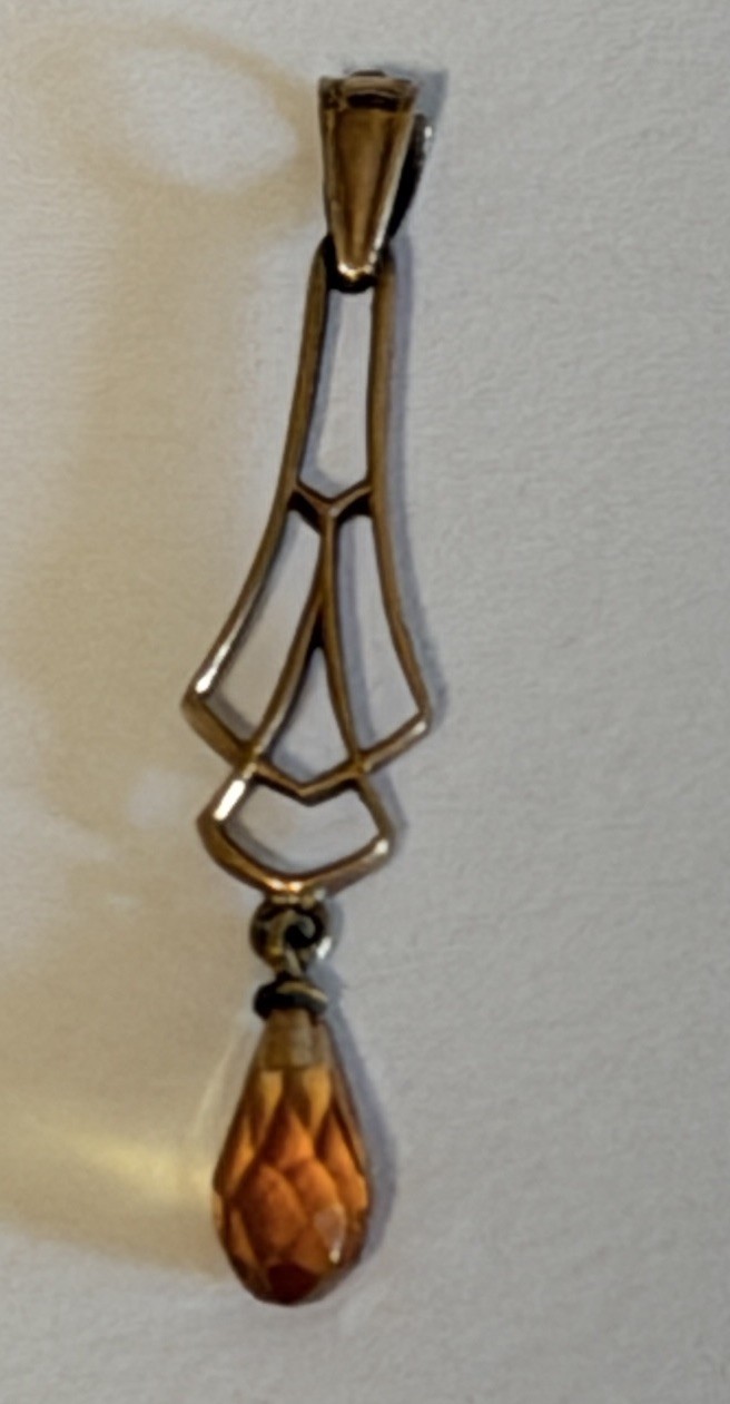 Vintage Circa 1920’s Lavalier, 10 Kt Gold With Citrine Briollete Drop