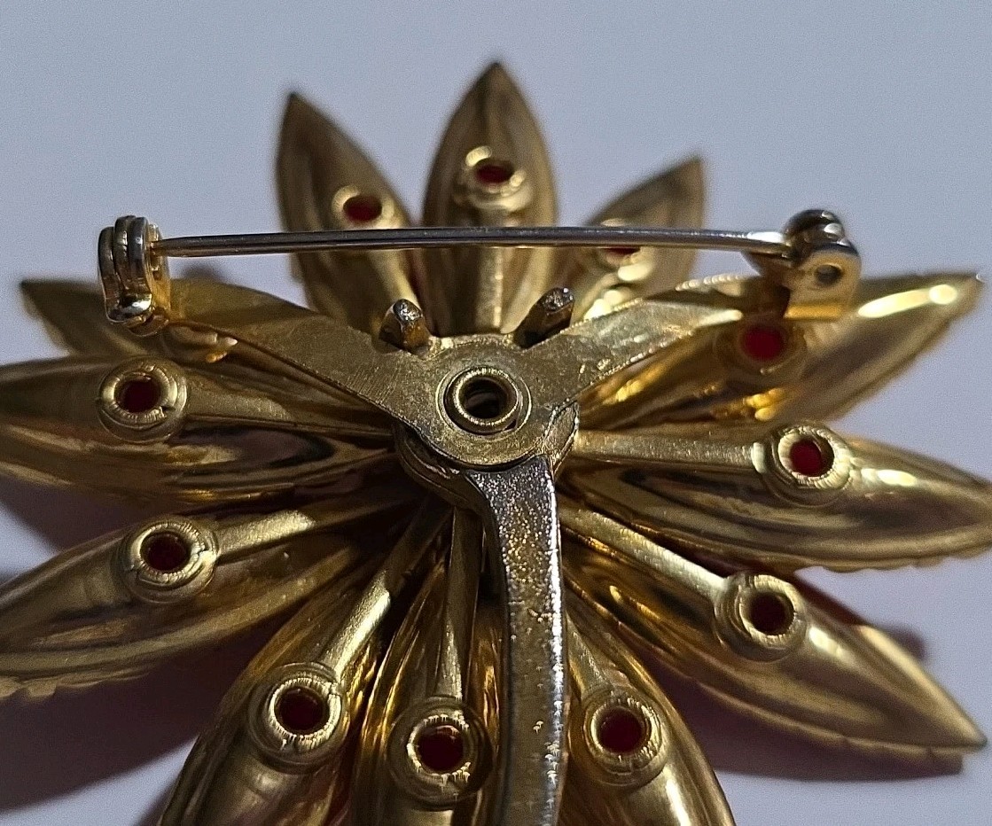 Vintage Red & Gold Lucite/Glass Flower Brooch Approximately 3-1/2 Inch