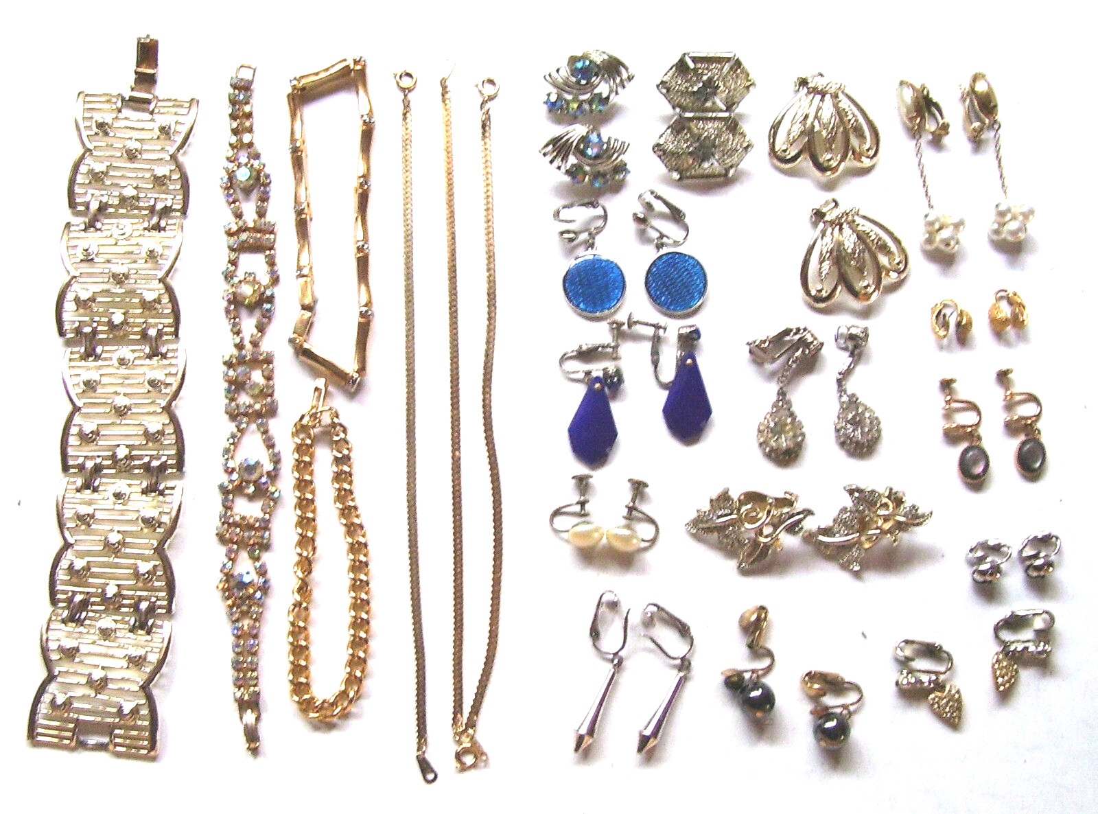 BRACELETS & EARRINGS / VINTAGE / ONE PRICE FOR ALL /  VARIOUS STONES AND METALS