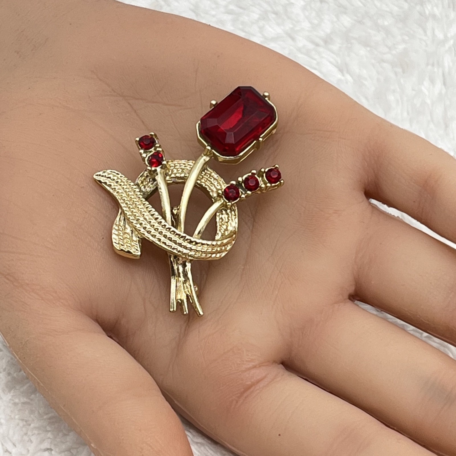 Vintage Flower Brooch Red Rhinestone Bouquet 2″