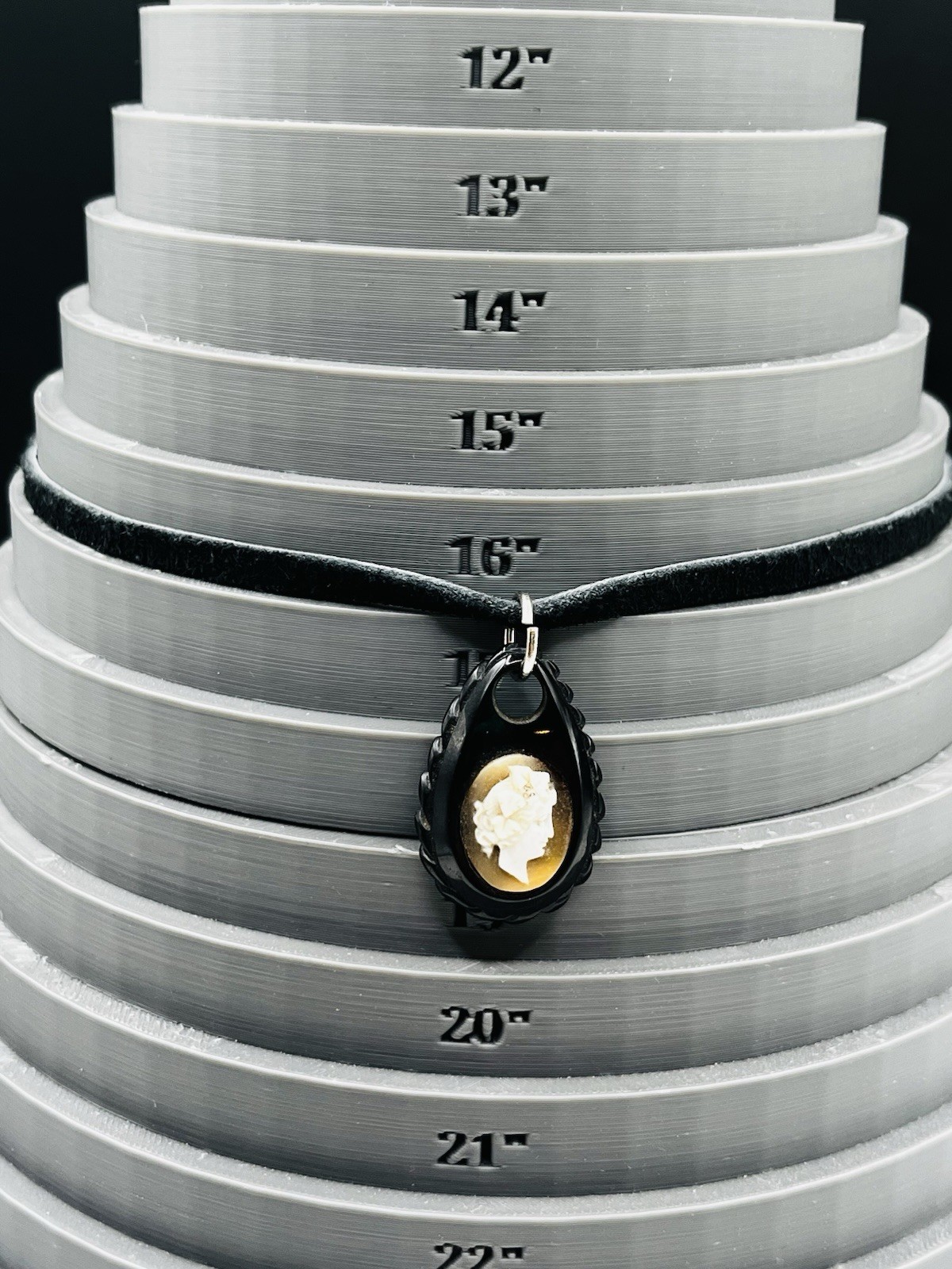 Victorian Carved Whitby BLACK JET SHELL CAMEO MOURNING Leather Choker necklace