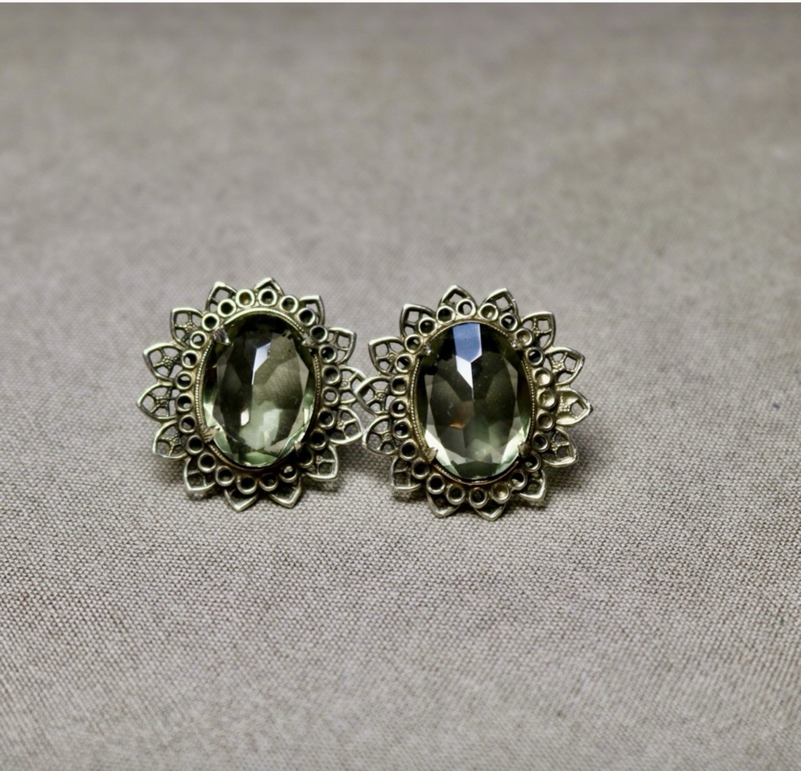 Vintage Jewelry La Roco Silver Tone Rhinestone Clip On Earrings