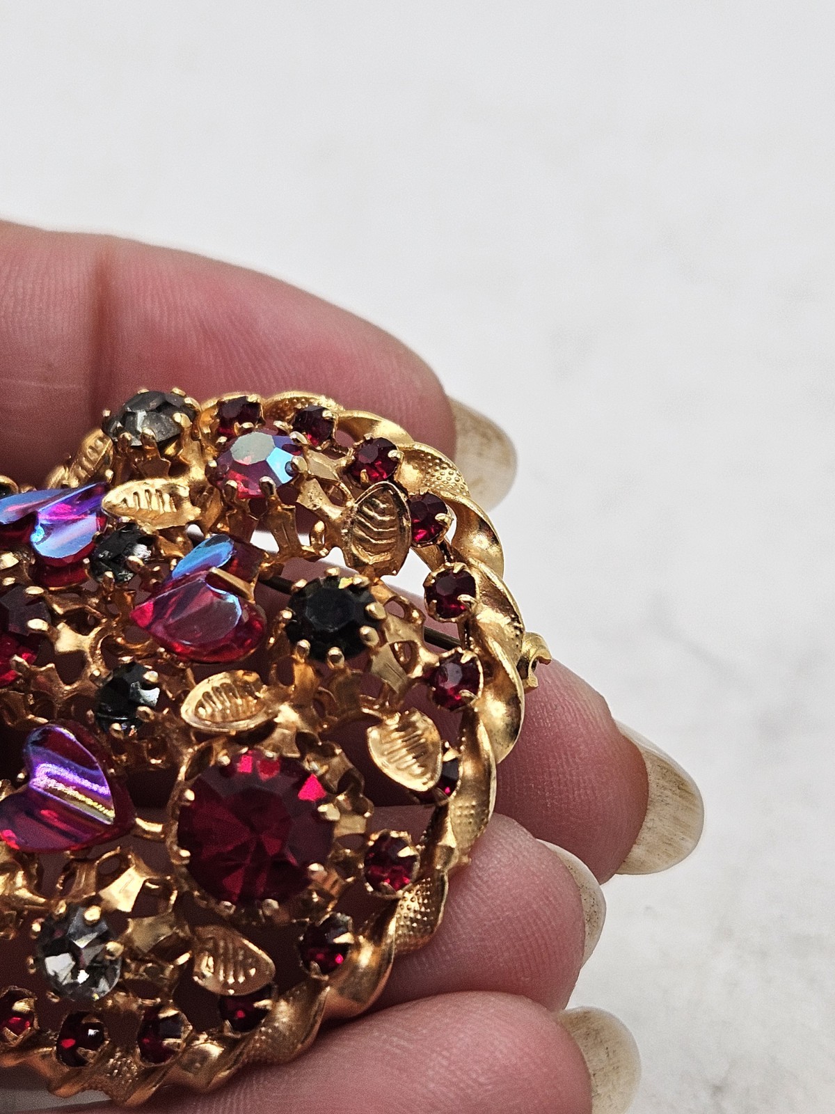 Vintage Austrian Crystal And Rhinestone Goldtone Brooch.