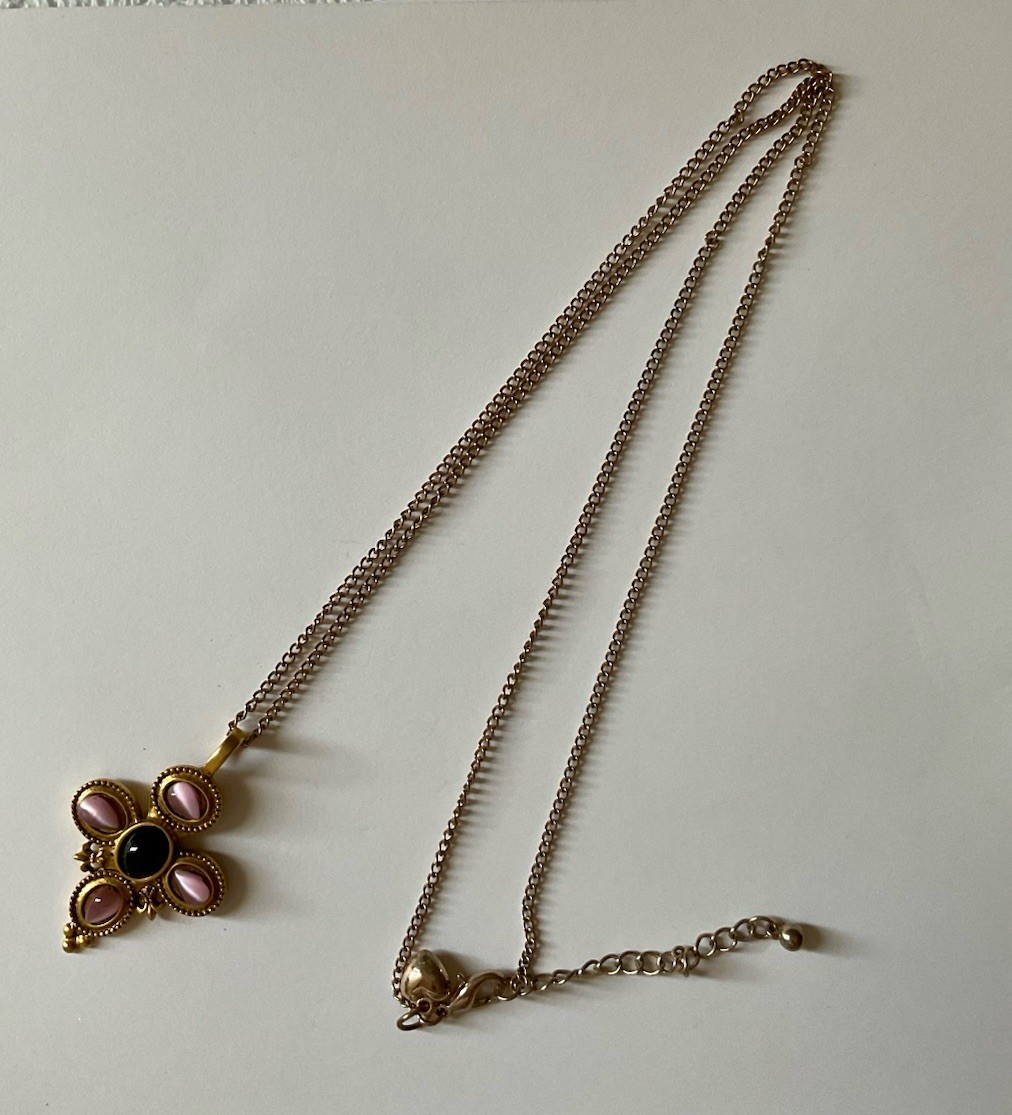 Vintage Goltone Necklace With Cross Pendant 29’ in Chain 2 in X 1.5 in