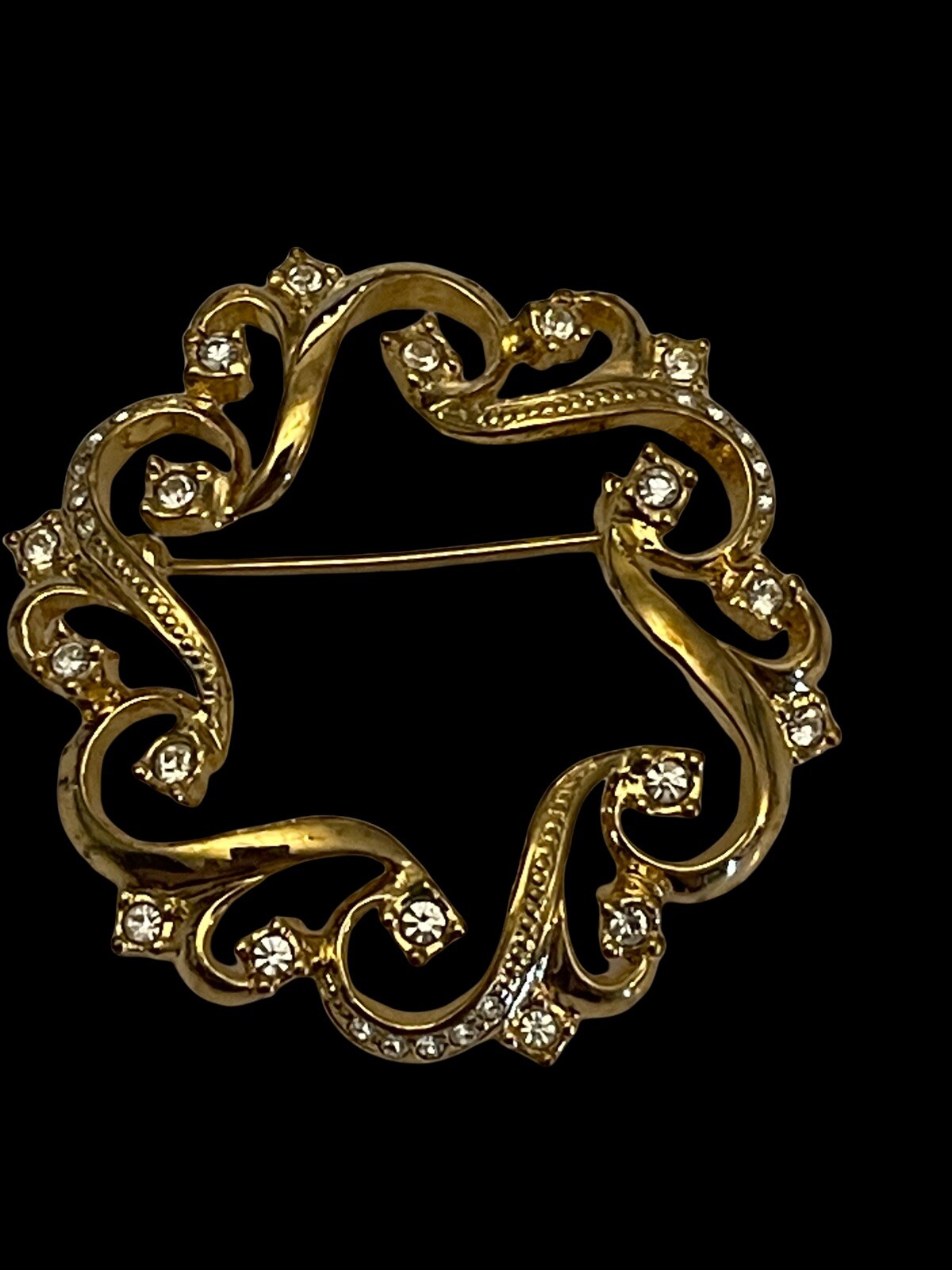 Vintage Gold Tone Rhinestones Filigree Costume Jewelry Brooch Pins Lot