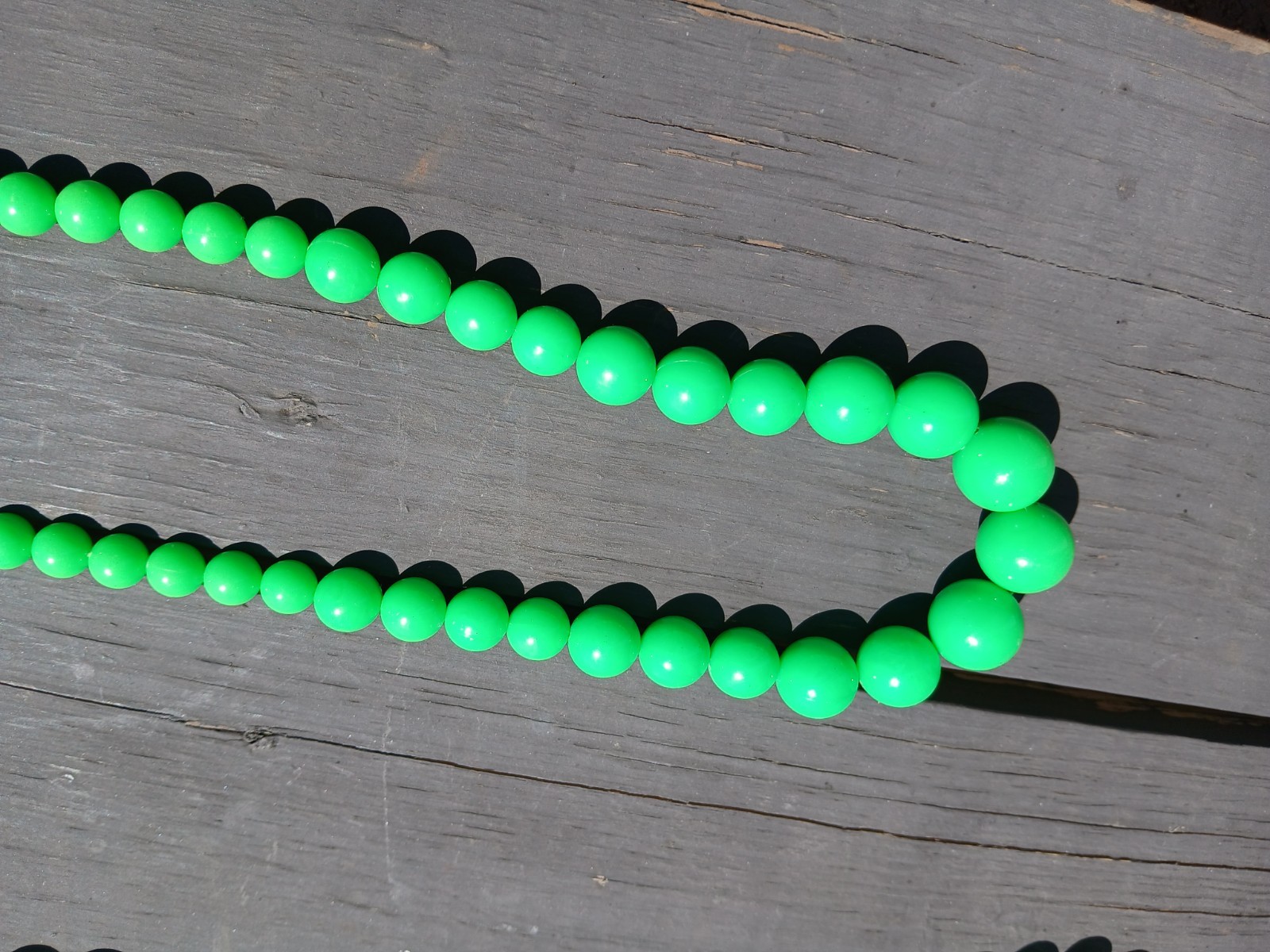2 Vintage Bright Vivid Green Plastic Beads Necklaces