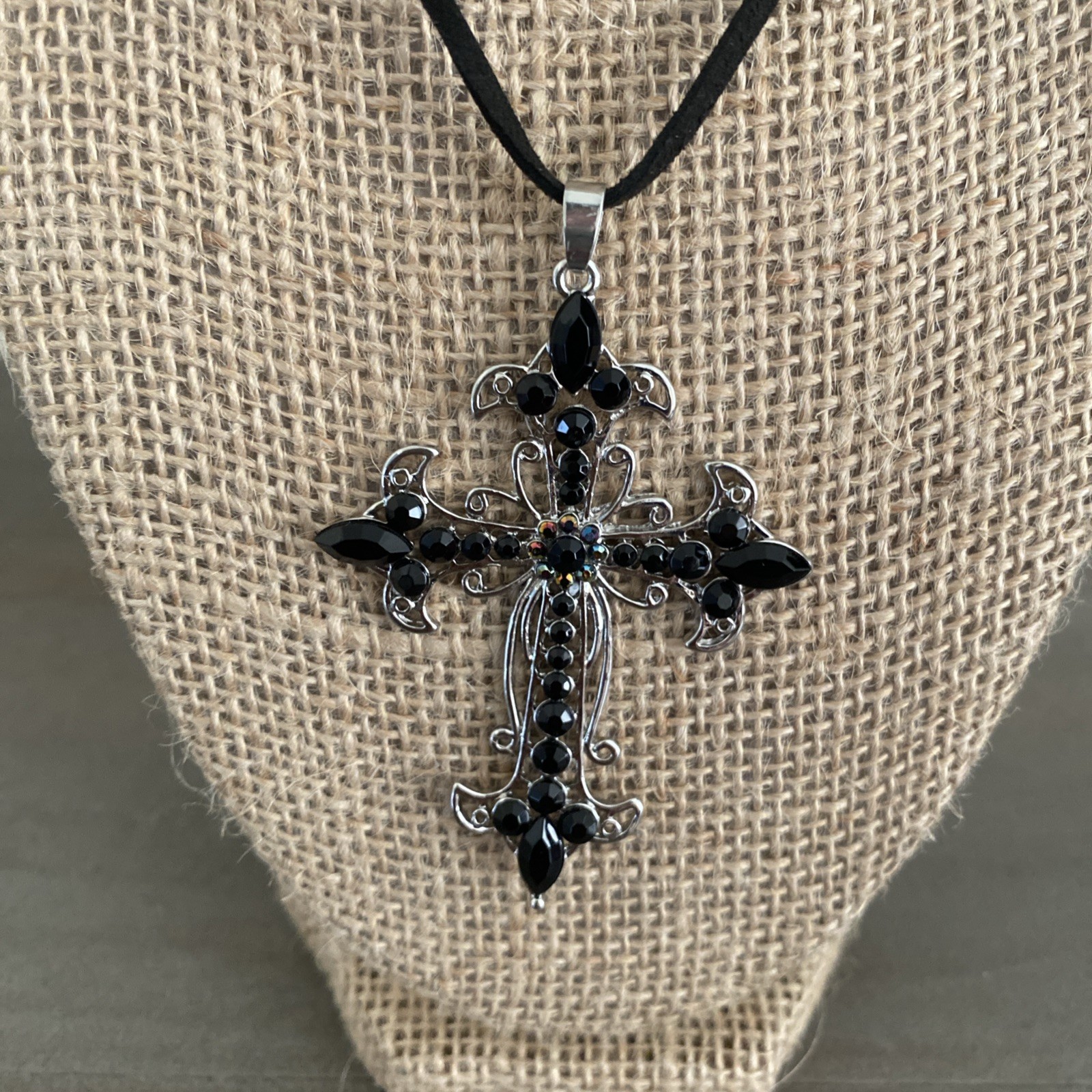 Necklace Black Cross Silver Tone Pendant Punk Gothic Faith Minimalist Y2K 2000s
