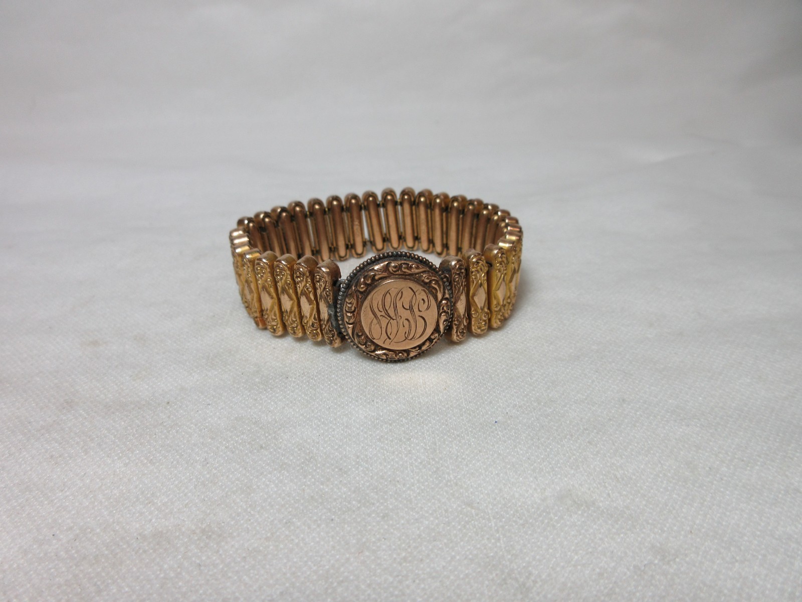 VINTAGE ANTIQUE GOLD FILLED SWEETHEART EXPANSION BRACELET AAG COMPANY PATD 05