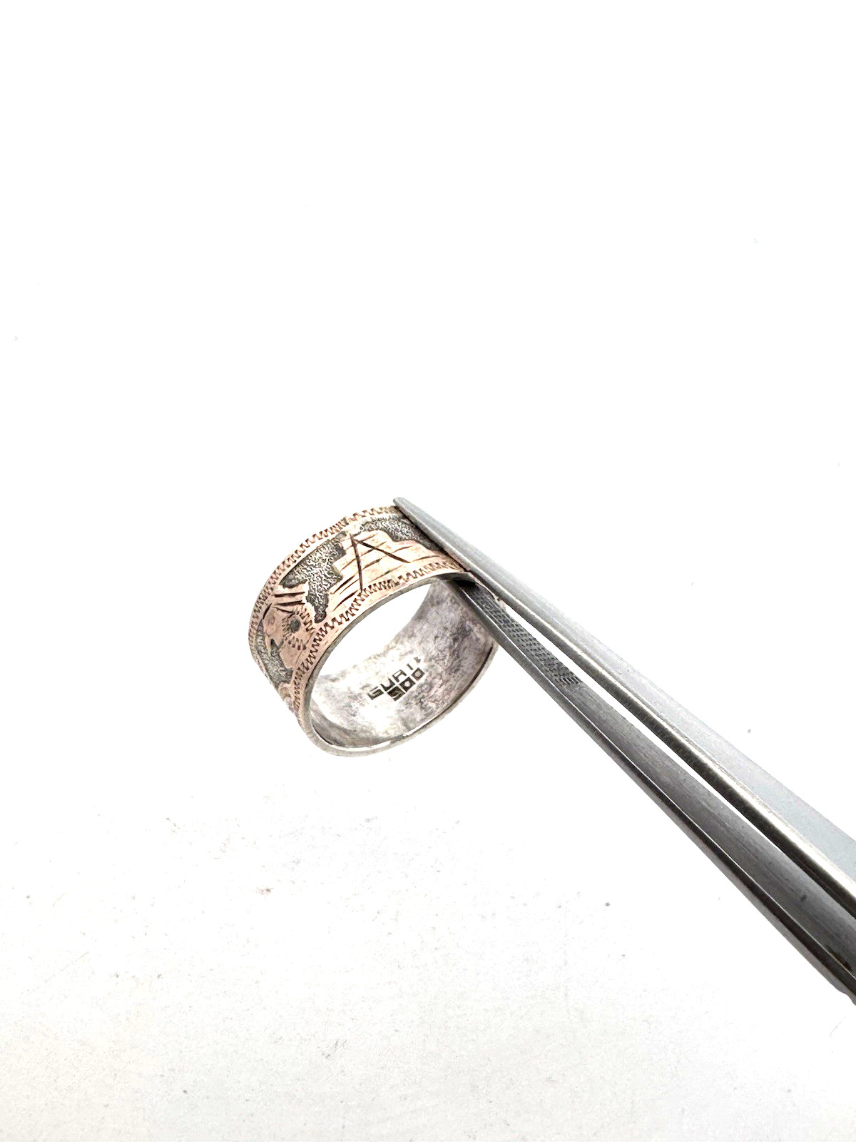 Vintage Guatemala Artisan 900 Fine Silver Two Tone Mayan Motif Wide Band Ring