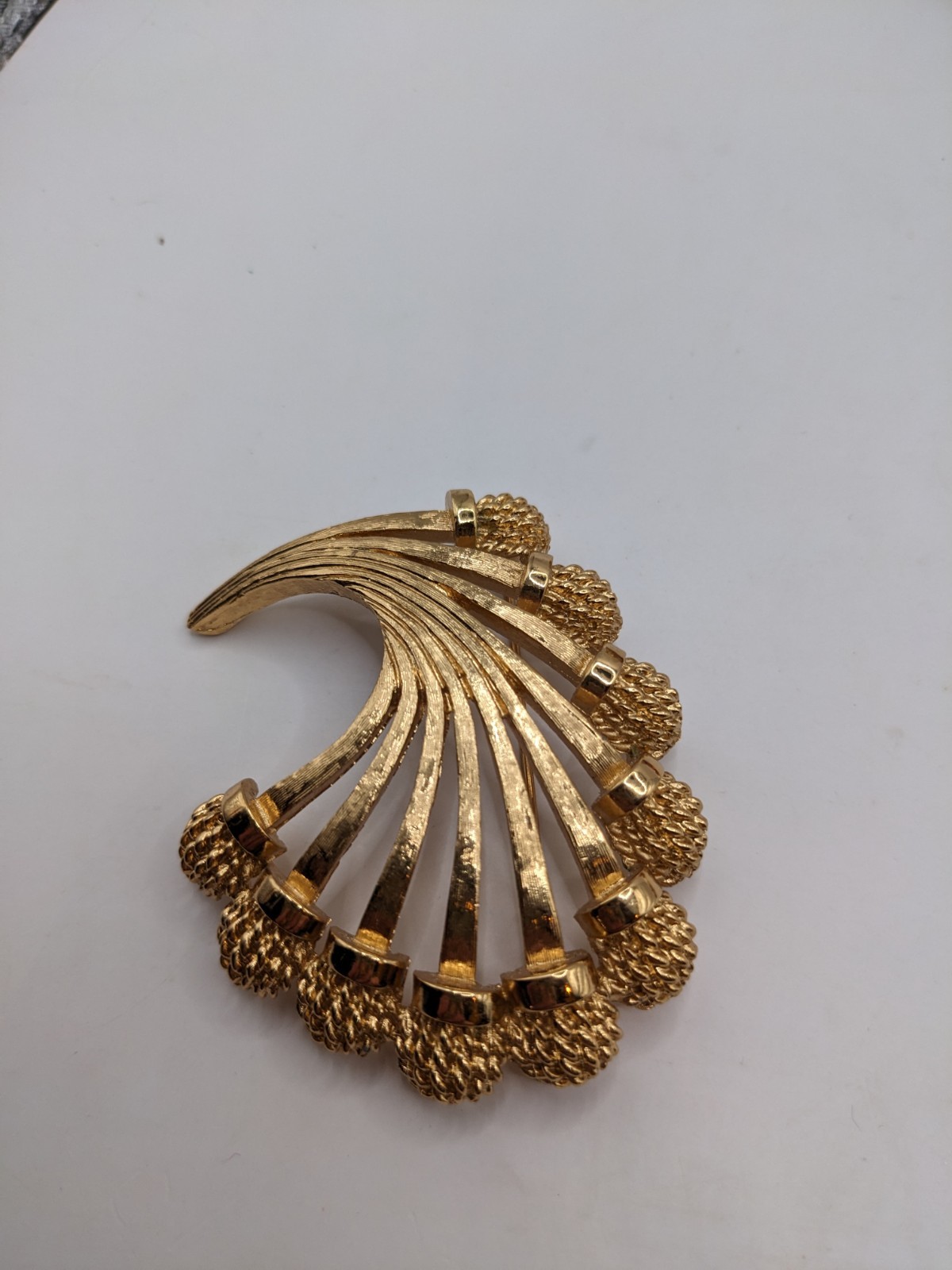 Vintage Jewlery Lot, Charm Bracelet, Brooches,Pin Gold Tone Red, Monet,Granland