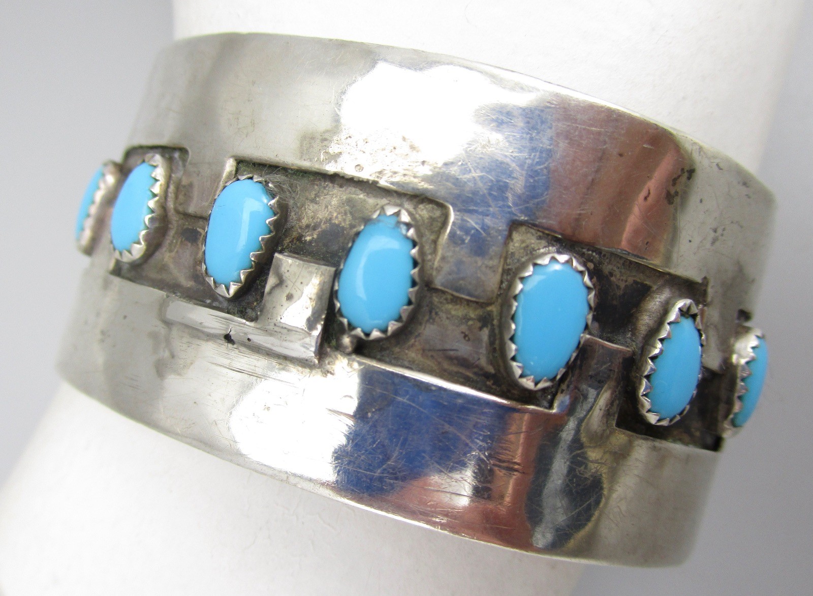 UNUSUAL VINTAGE NAVAJO STERLING SILVER TURQUOISE GEOMETRIC CUFF BRACELET 44G