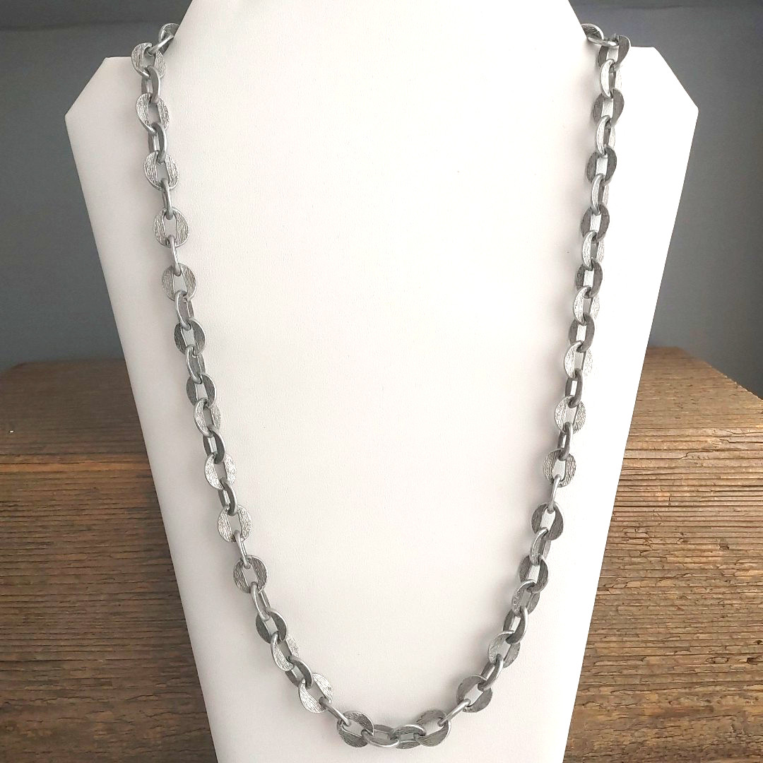Vintage Silver Tone Chunky Chain Necklace Lightweight Textured 26”