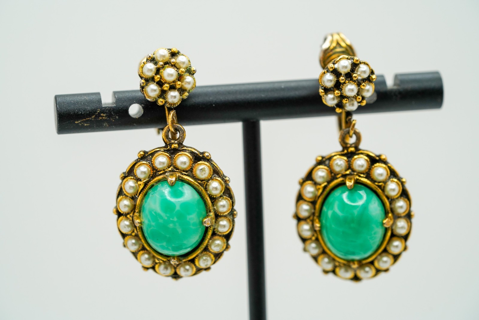 Vintage Green Faux Pearl Dangle Earrings 3.5cm EB1