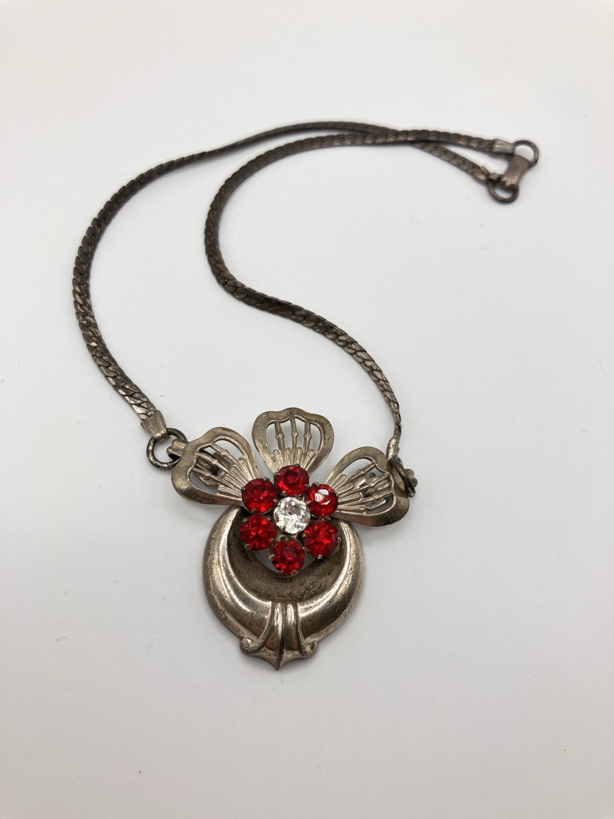 Harry Iskin Silver Necklace red and white rhinestones. 1930s-1950s era.
