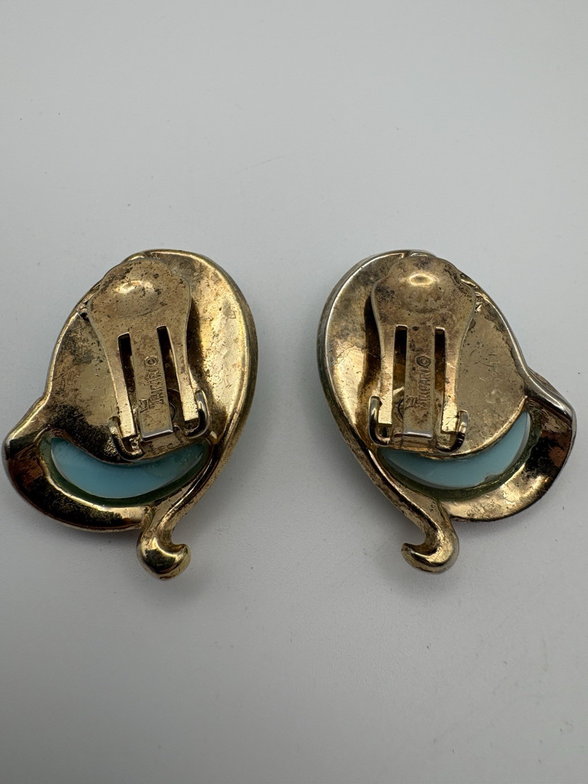 Vintage Crown Trifari Faux Turquoise Cabochon Clip On Earrings 1960s Gold Tone