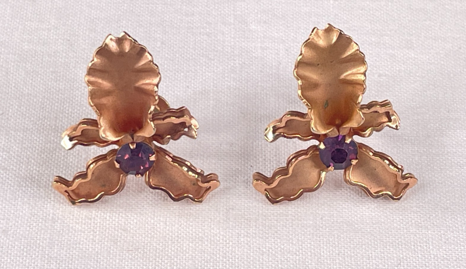 VTG Signed BN Orchid Flower Purple Crystal Rose Goldtone Screw Back Earrings