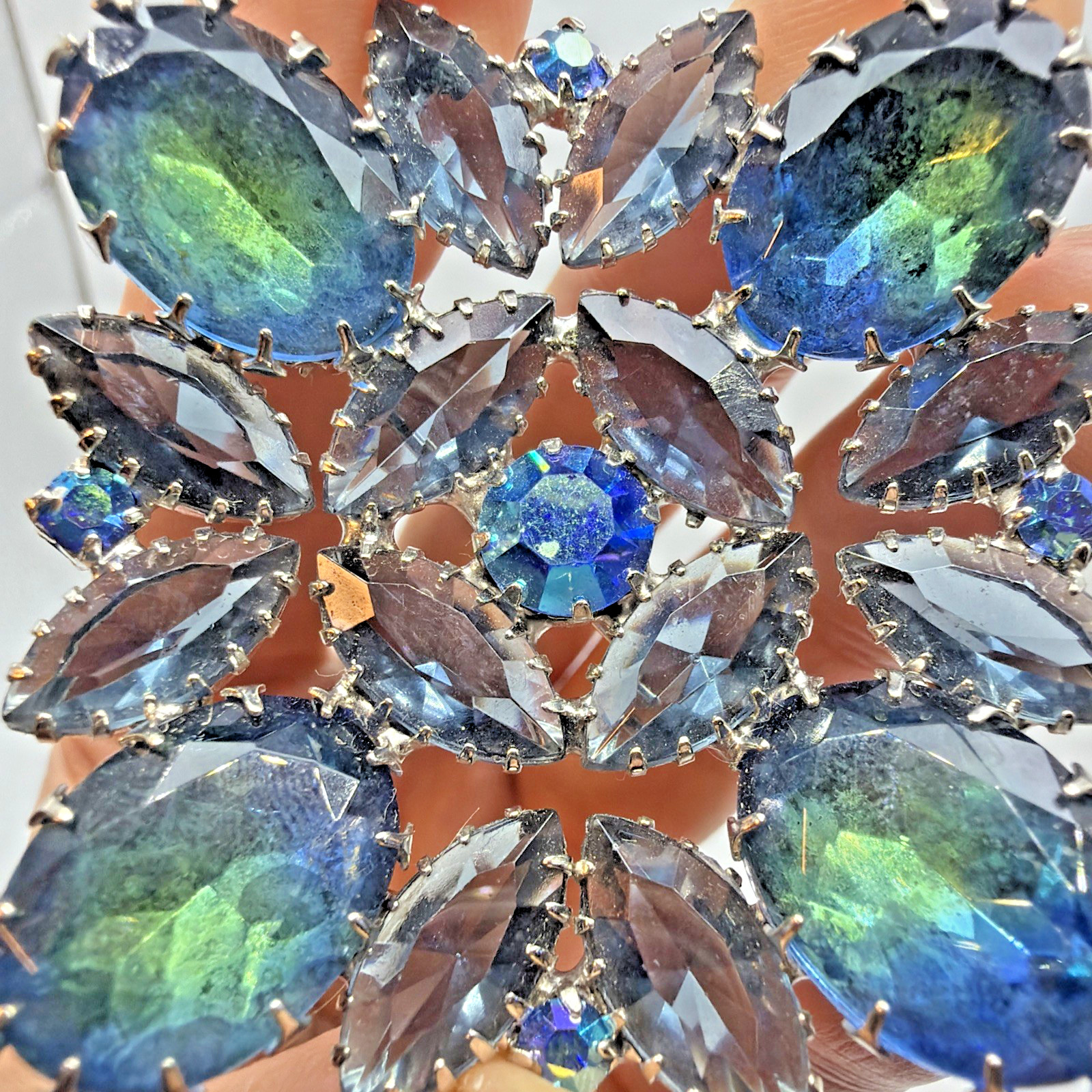 Vintage Aurora Borealis Crystal Brooch Blue Teal Silver Toned