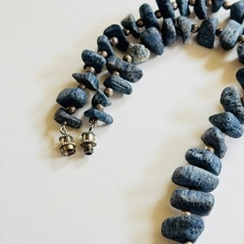 VTG Sponge Coral Necklace Authentic Genuine Natural Choker Blue Beaded Collar