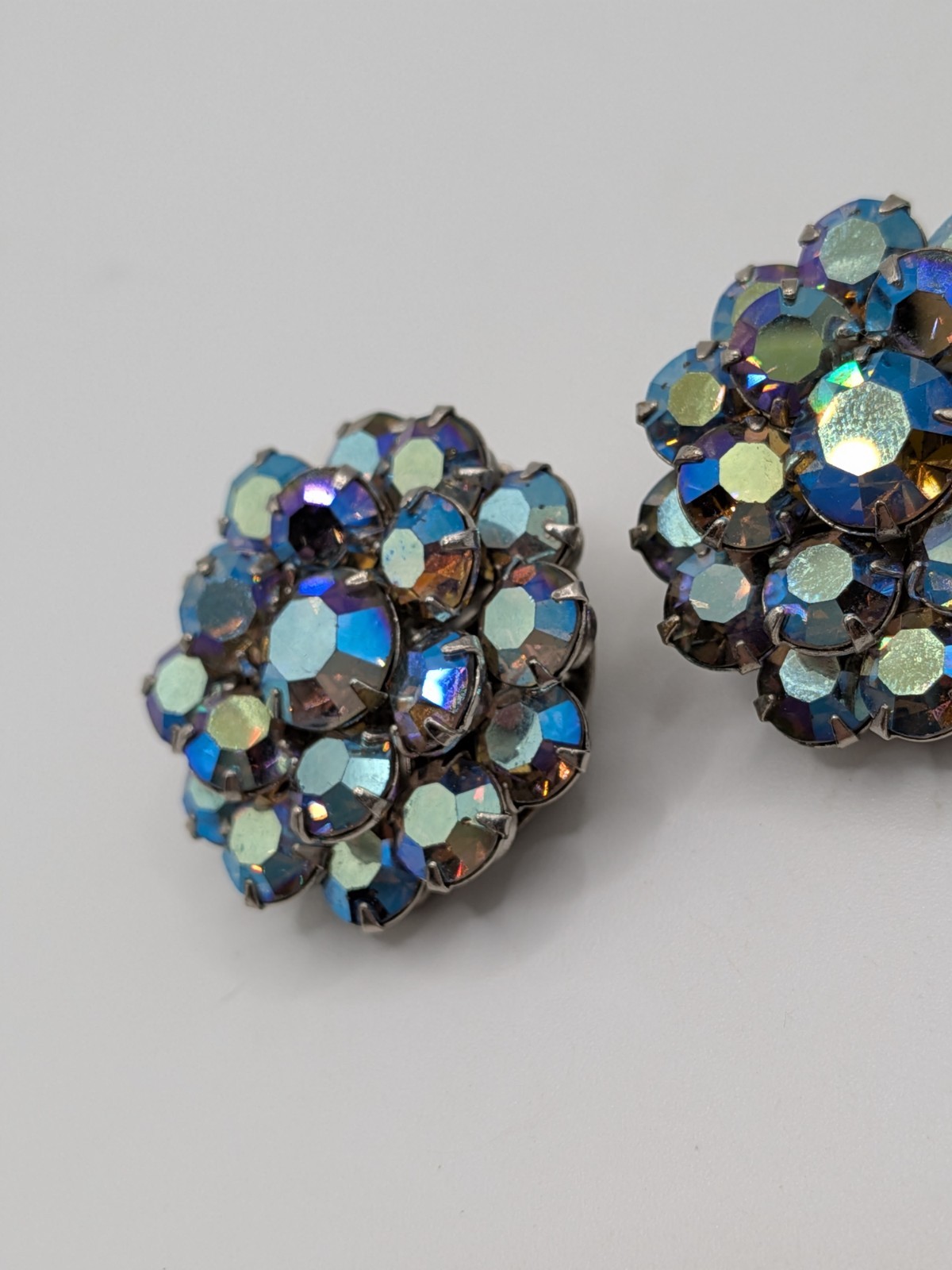 Vintage Blue Aurora Borealis AB Rhinestone Clip On Earrings Cluster Prong Set