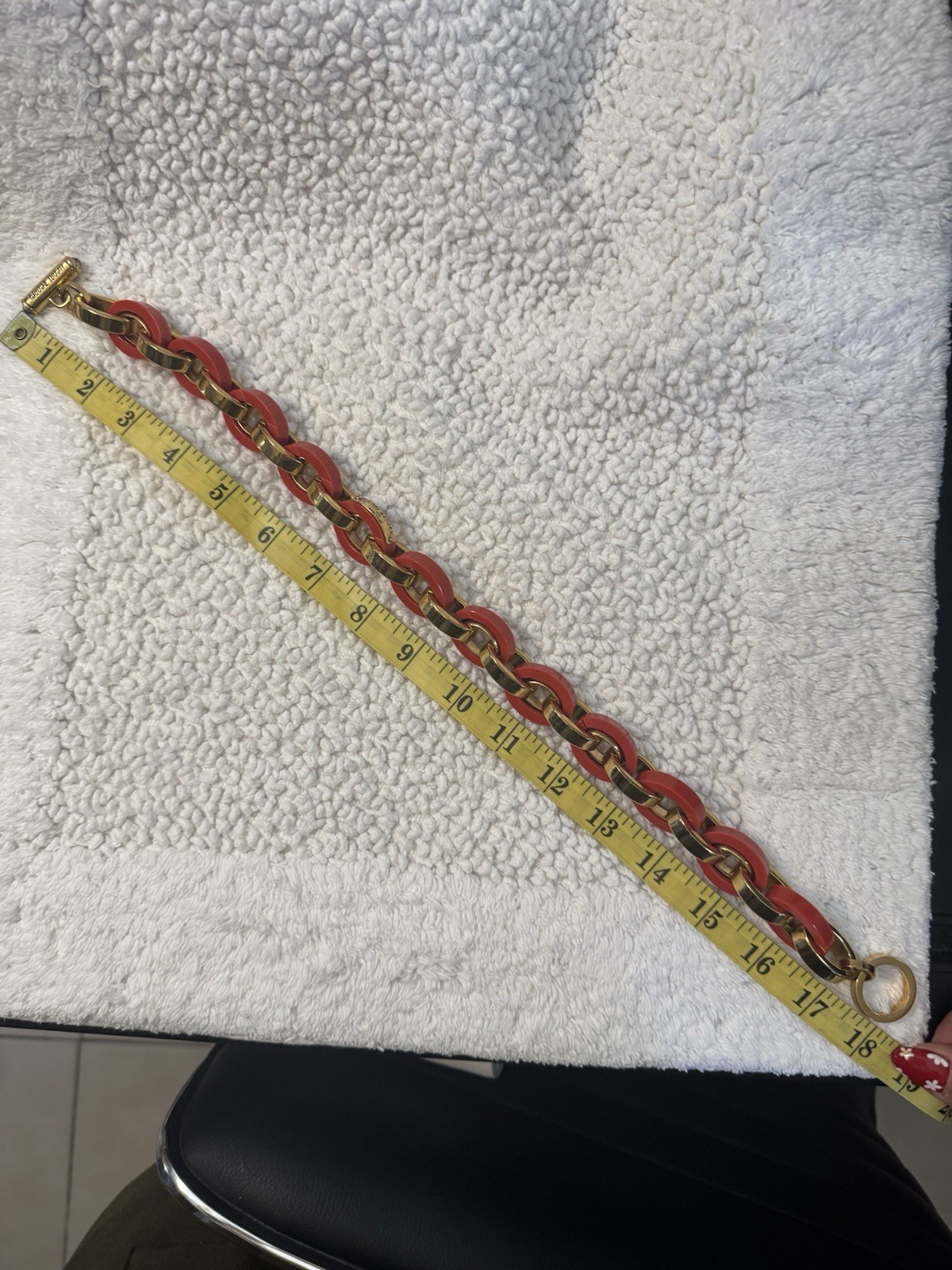 Vintage 1980″s Henri Bendel Chain Link Choker Necklace red lucite and gold plate