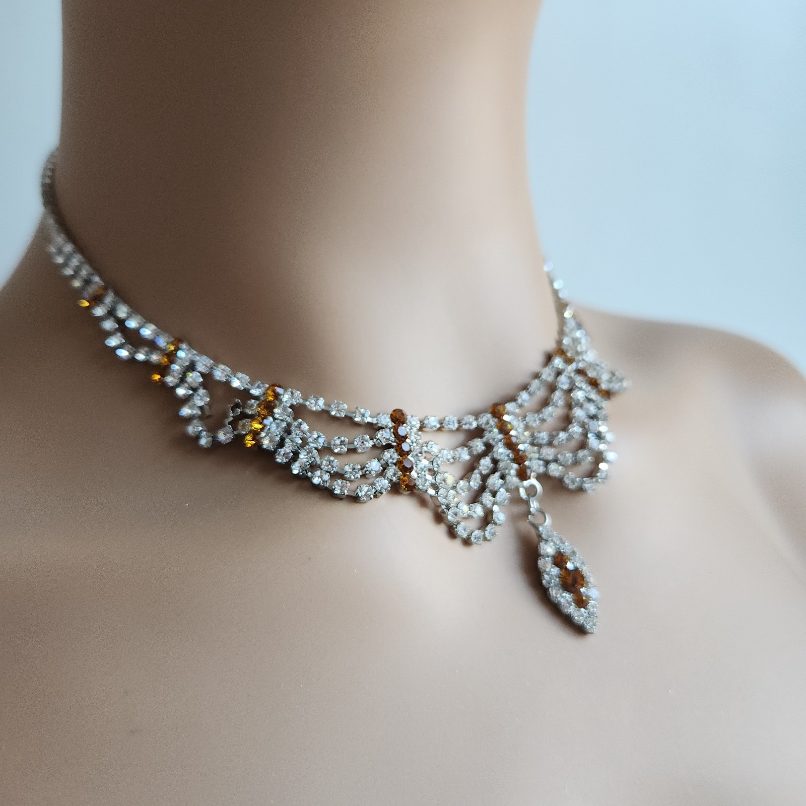 Old Hollywood Rhinestone Necklace Amber Accent Draped Bib 15–17” Silver