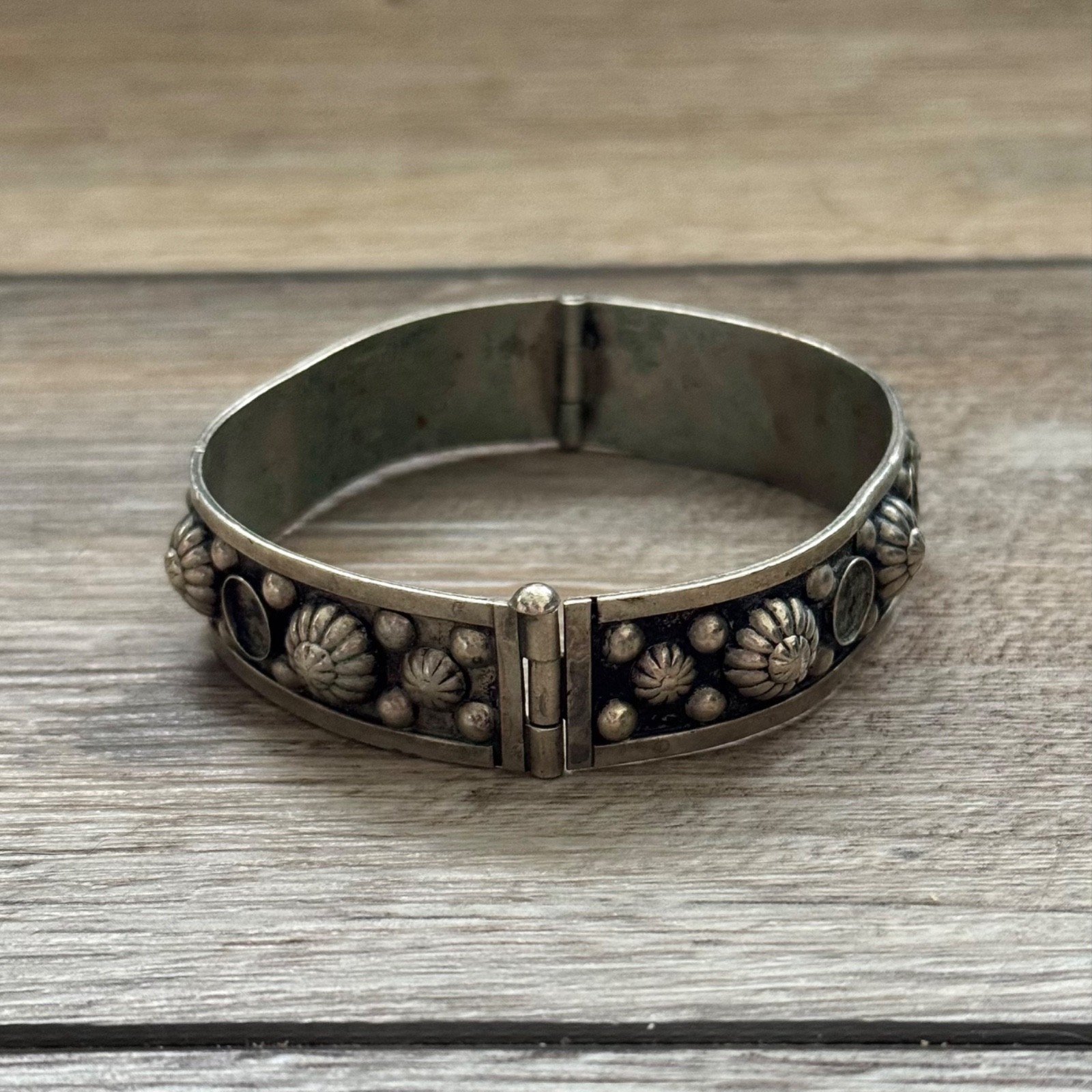Vintage Alpaca Misshaped Hinged Bracelet Missing Stones Tarnished Double Stamp C