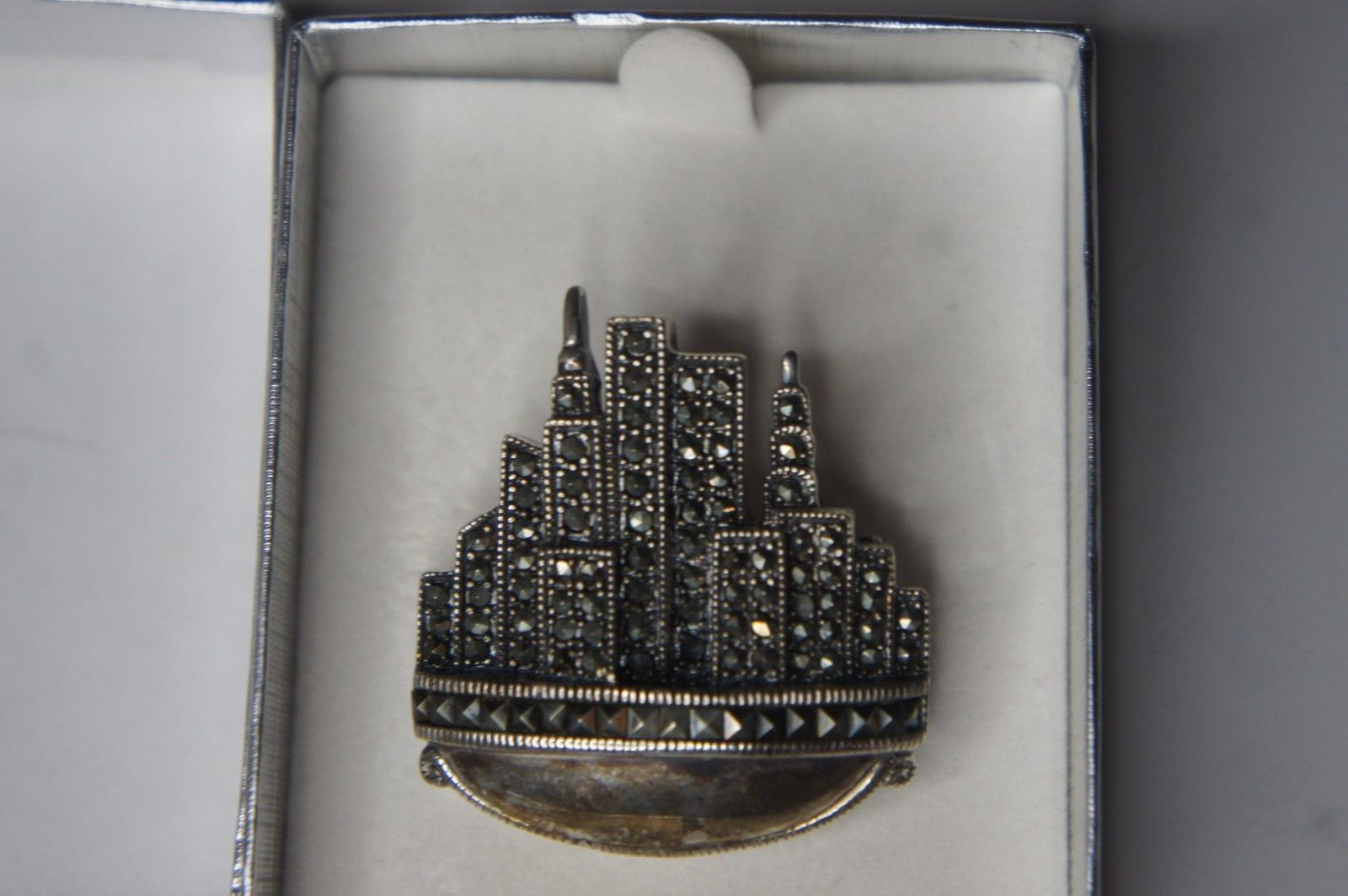 Vintage DBJ 925 Sterling Silver Marcasite New York Skyline Art Deco Brooch