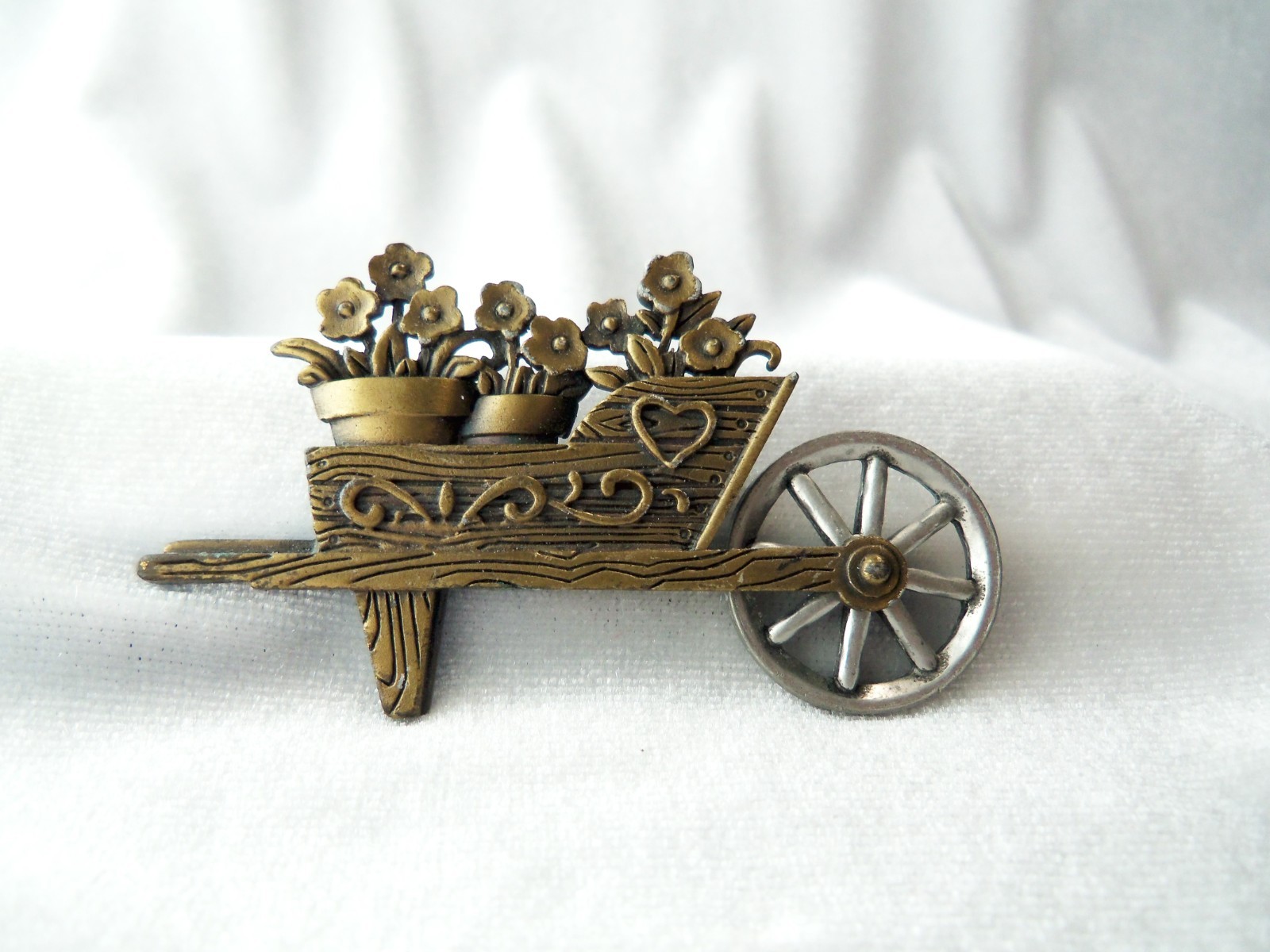 Vintage JJ Jonetta Flower Wheelbarrow Two Tone Metal Moving Brooch