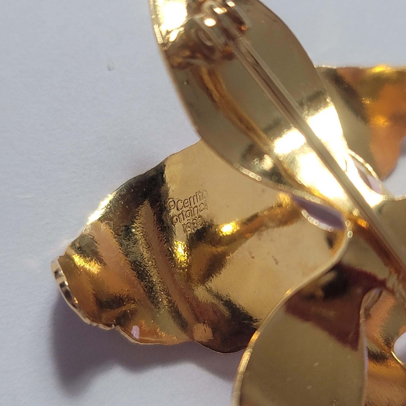 Vintage Signed Cerrito Original 1982 Orchid Iris Flower Brooch Lilac Goldtone 2″