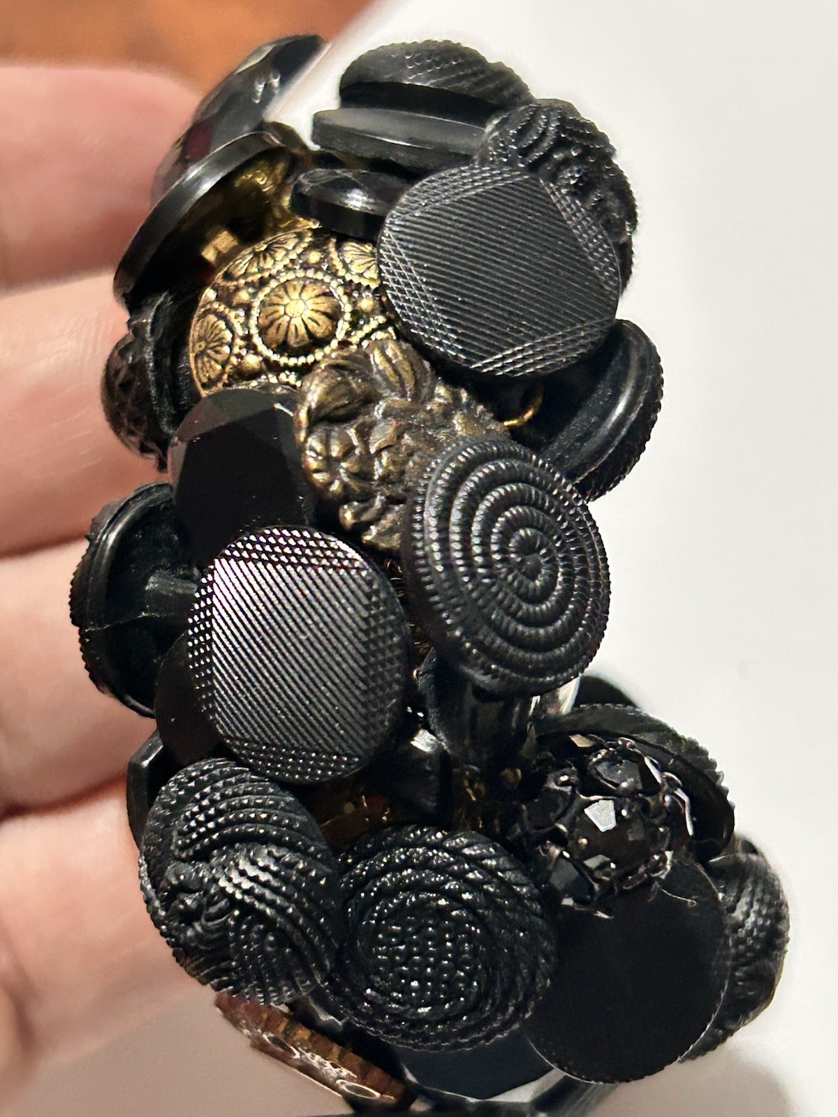 VTG 70s Mid-Century Buttons Treasure Bracelet Crochet Black/Gold Victorian Style