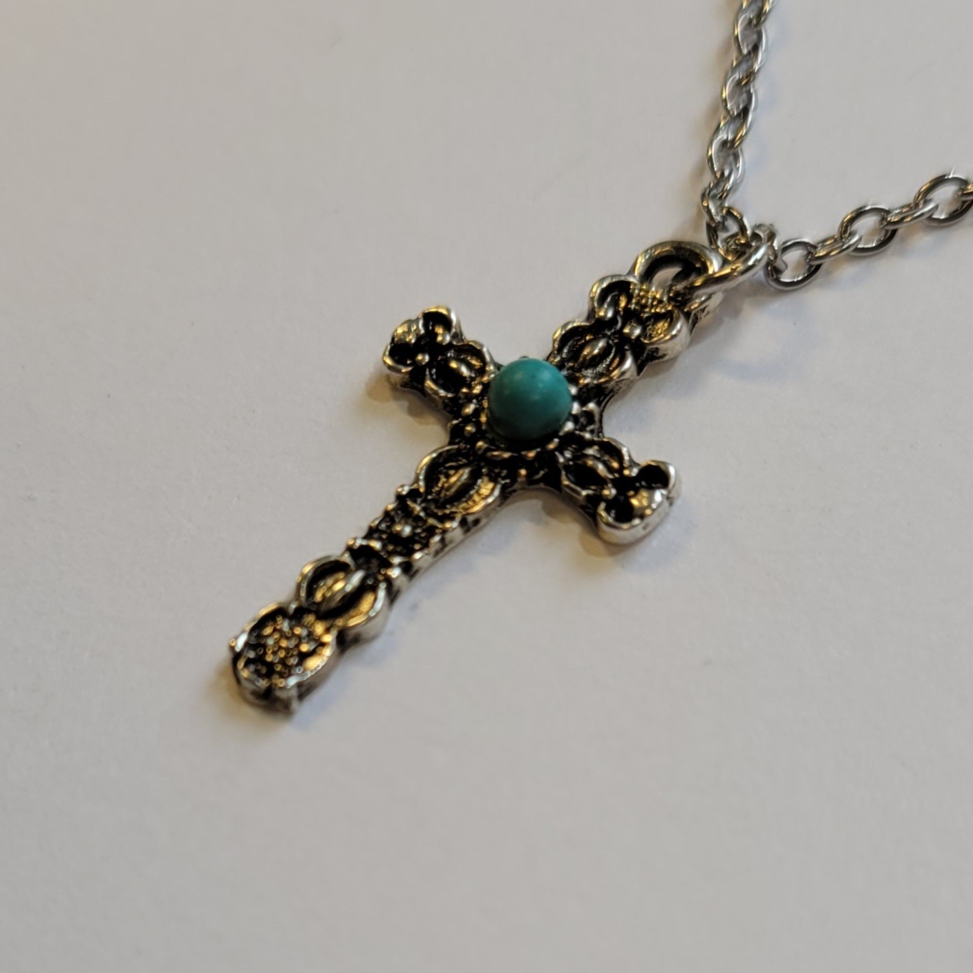 Southwestern Cross Necklace Silver Tone Faux Blue Turquoise 18in Chain Vintage