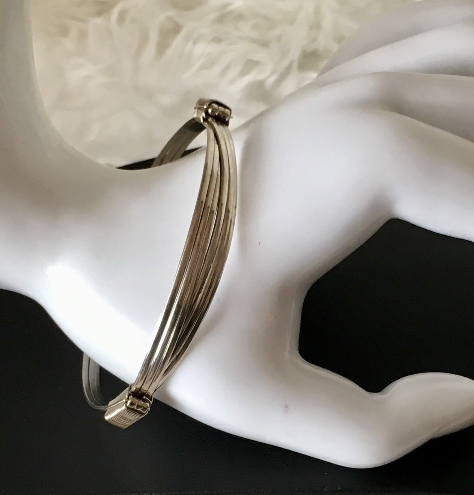 Sterling Silver Modernist Wire Bangle Adjustable Wrap Tension Bracelet 8.5”