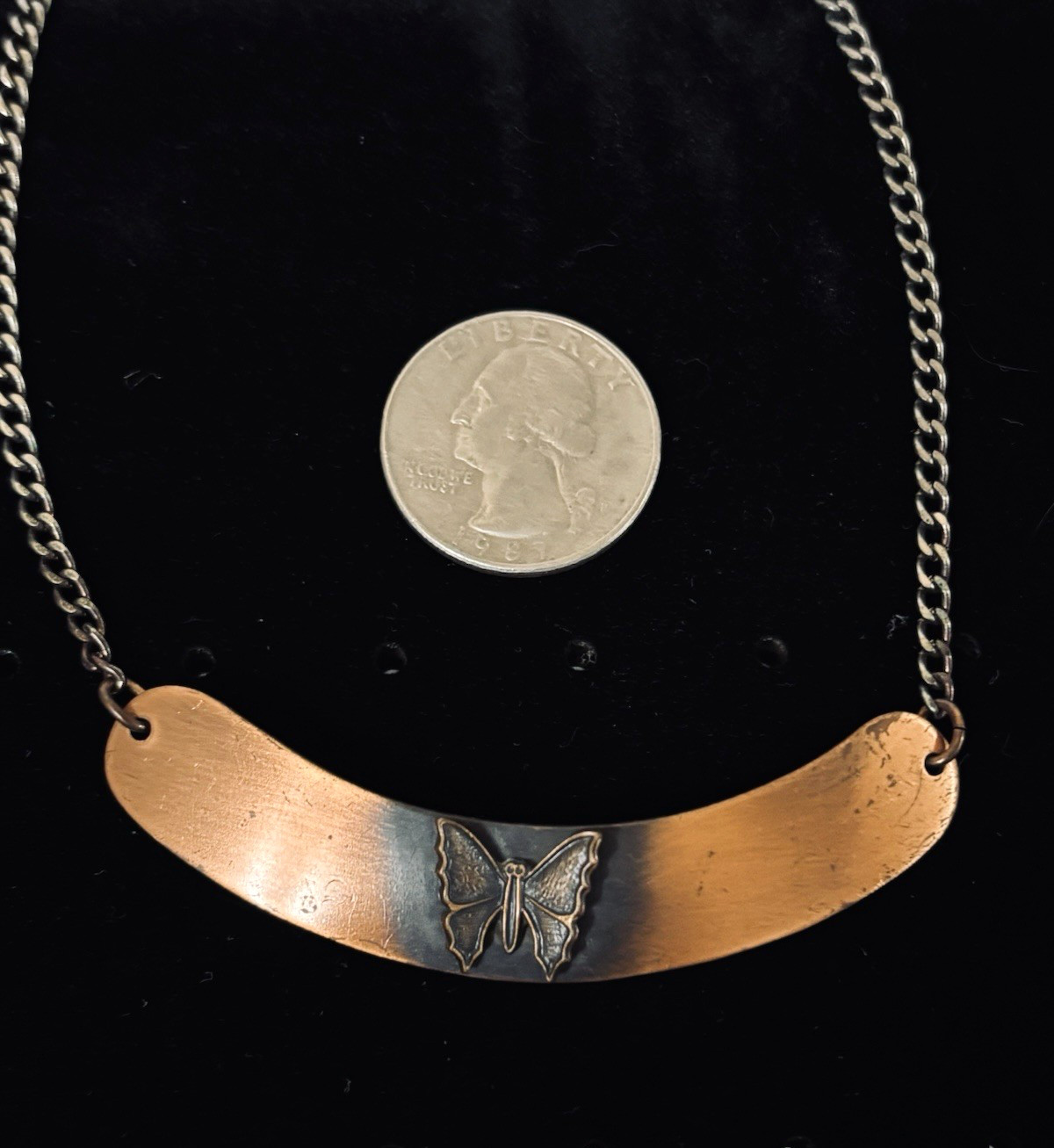 Vtg Curved Bar Pendant Chain Butterfly Choker Necklace Copper Tone 13″