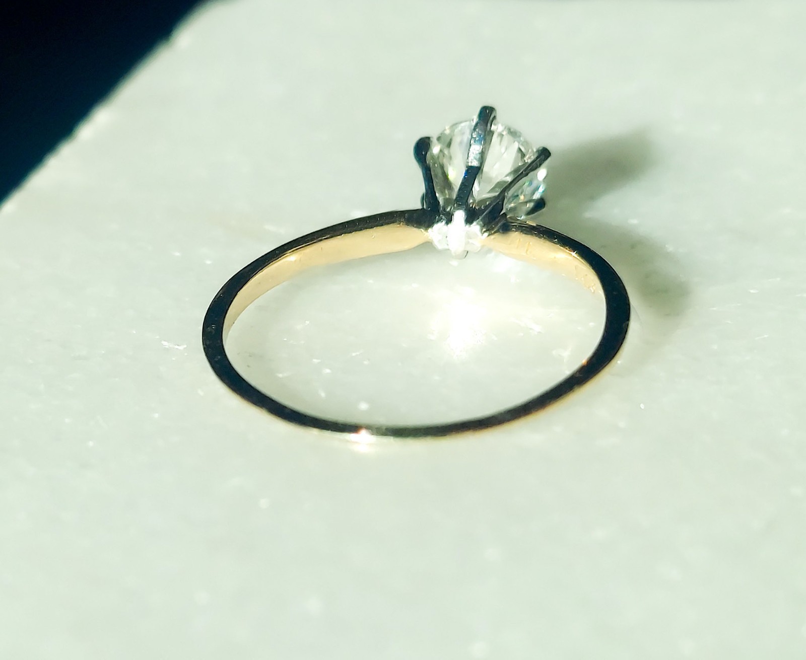 Estate ring 14K Gold Vintage Ring, Size 8 1.03 carat certified diamond.