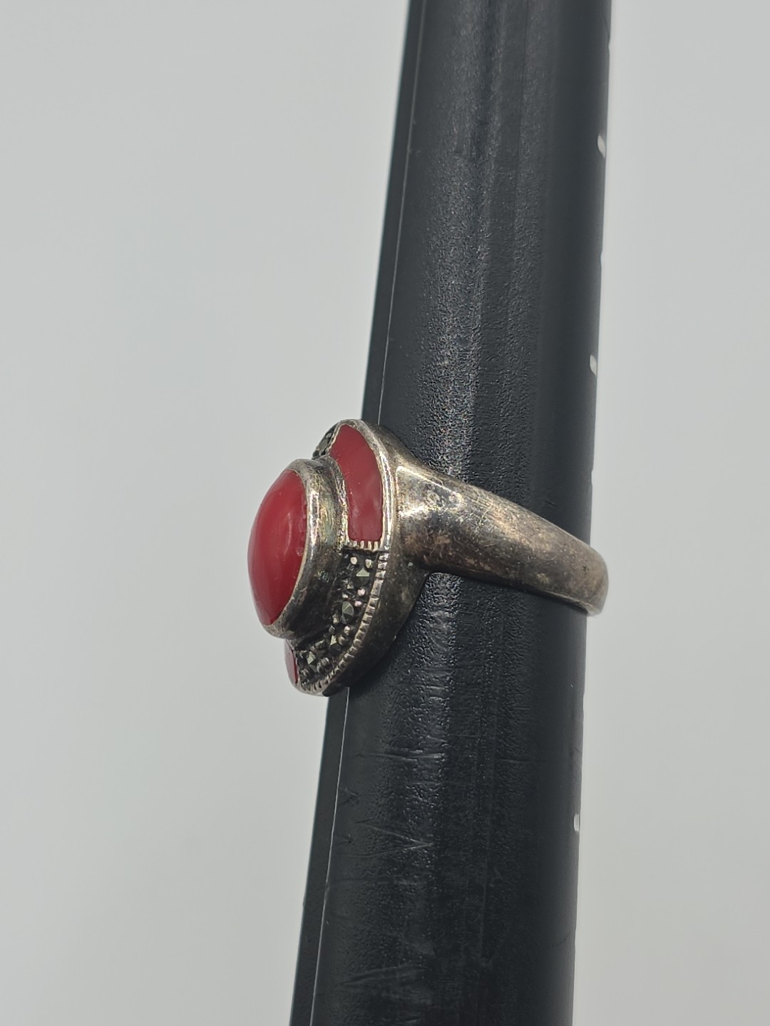 Vintage Sterling Silver 925 Oval Marcasite Red Coral Ring Size 6